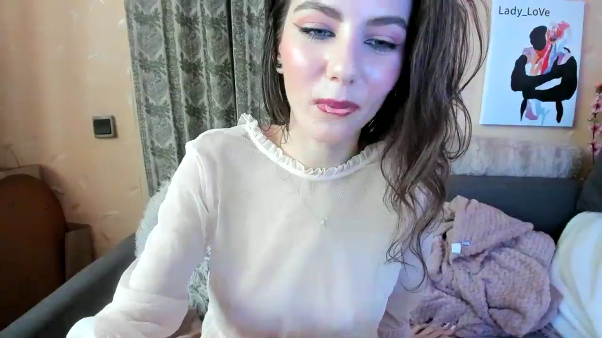 Gallery image thumbnail from Lady_LoVe7's myfreecams stream on, 12/03/2023, 08:10 image 9 of 20