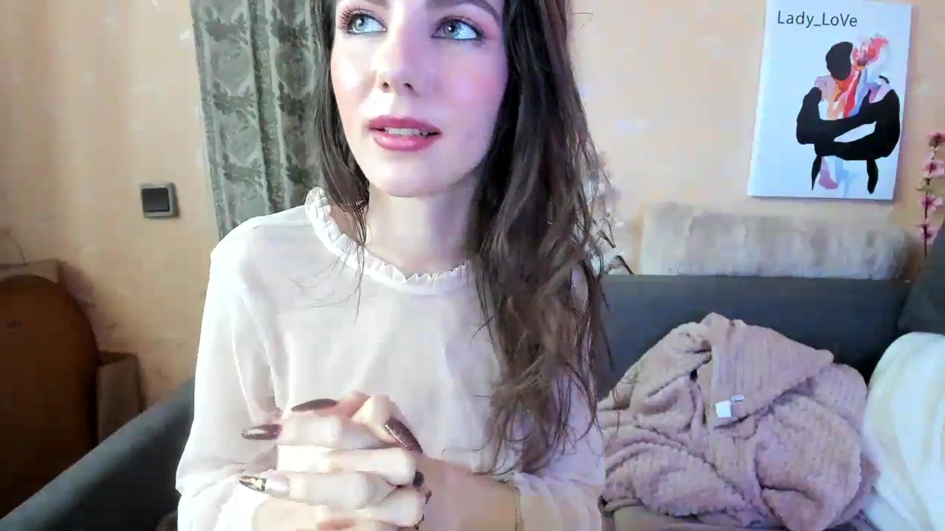 Gallery image thumbnail from Lady_LoVe7's myfreecams stream on, 12/03/2023, 08:40 image 7 of 20