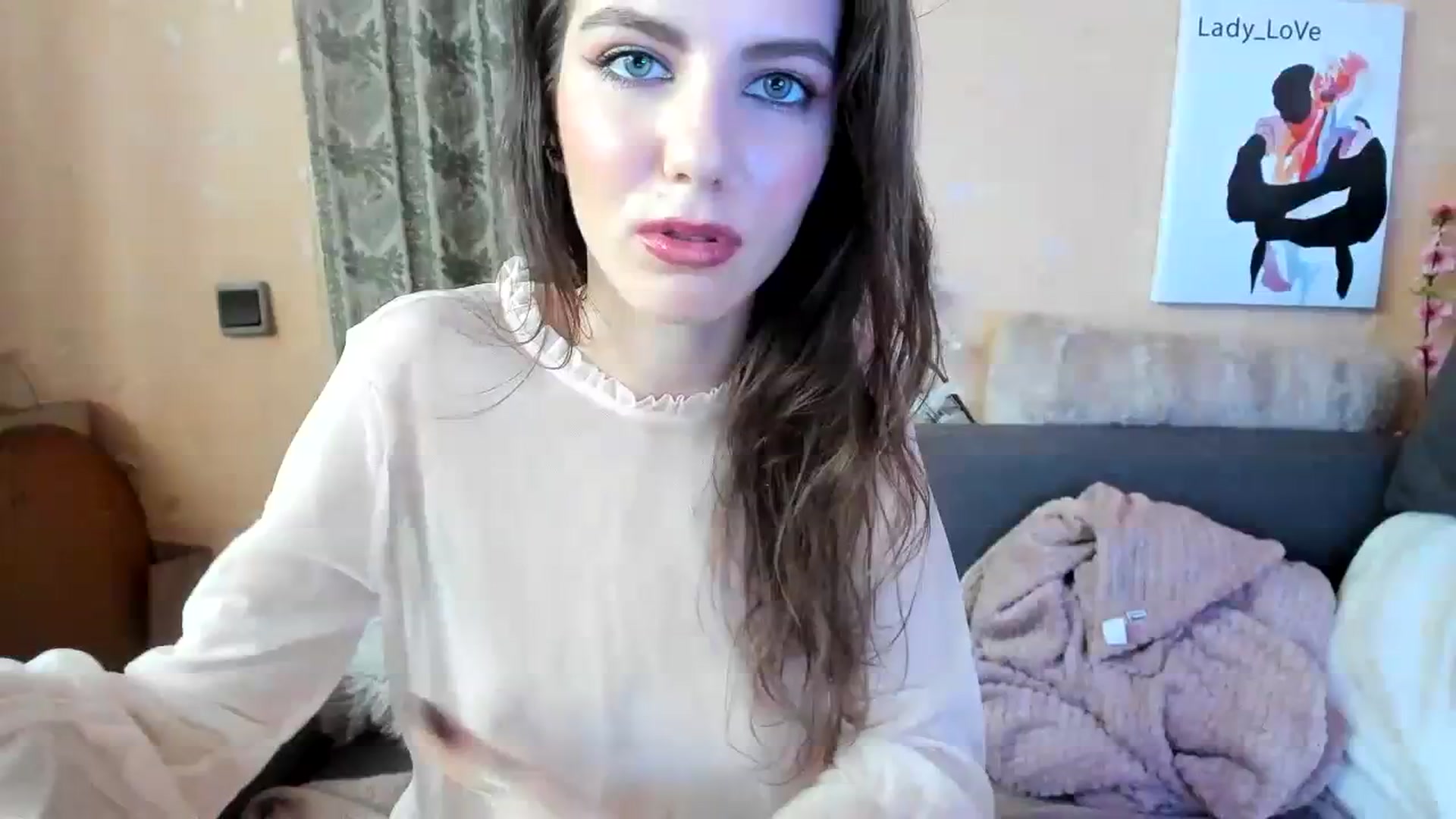 Gallery image thumbnail from Lady_LoVe7's myfreecams stream on, 12/03/2023, 08:40 image 1 of 20