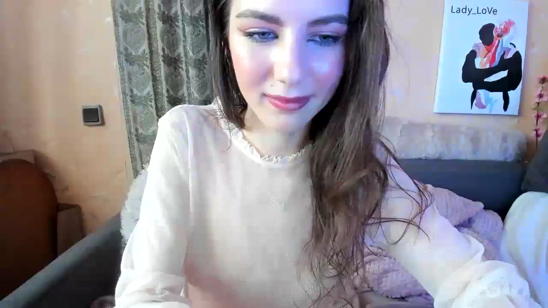 Gallery image thumbnail from Lady_LoVe7's myfreecams stream on, 12/03/2023, 08:40 image 12 of 20