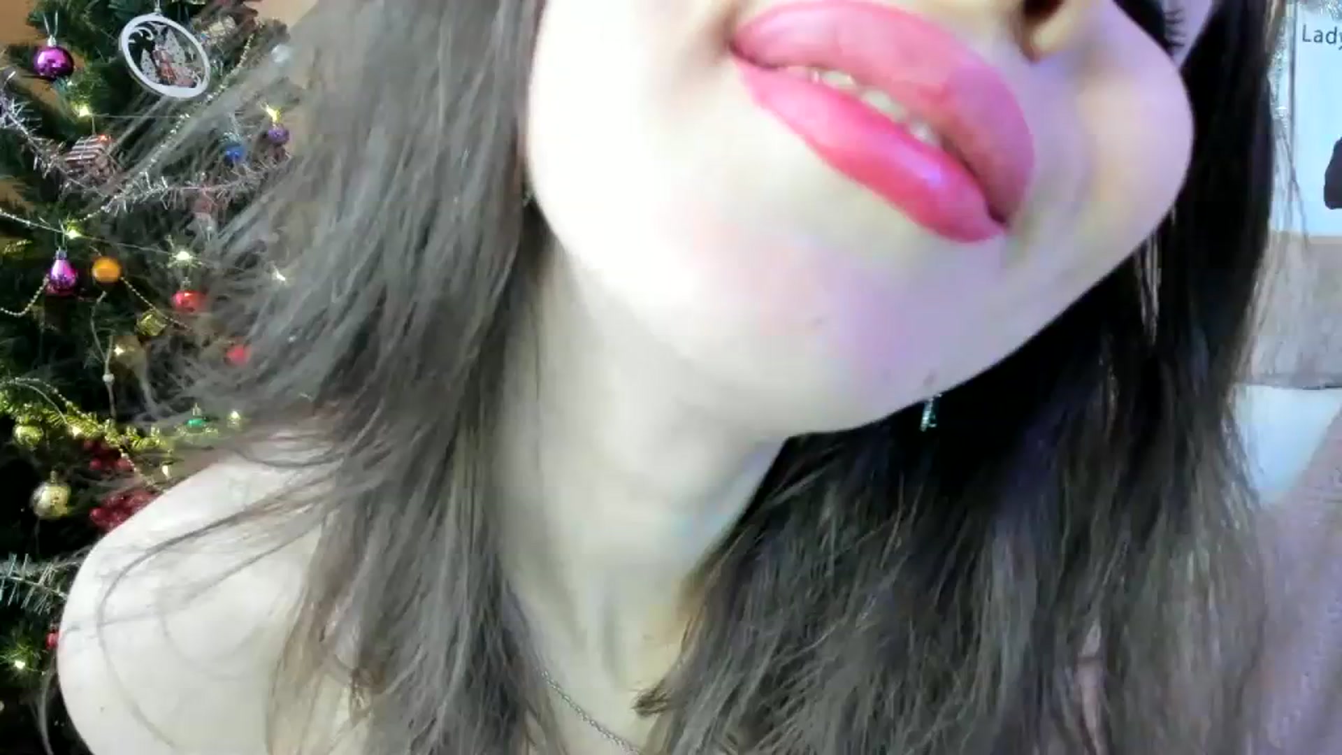 Gallery image thumbnail from Lady_LoVe7's myfreecams stream on, 01/11/2024, 07:50 image 8 of 20