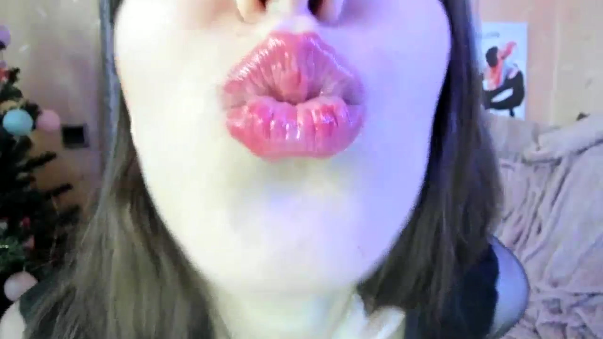 Gallery image thumbnail from Lady_LoVe7's myfreecams stream on, 03/15/2024, 08:26 image 15 of 20