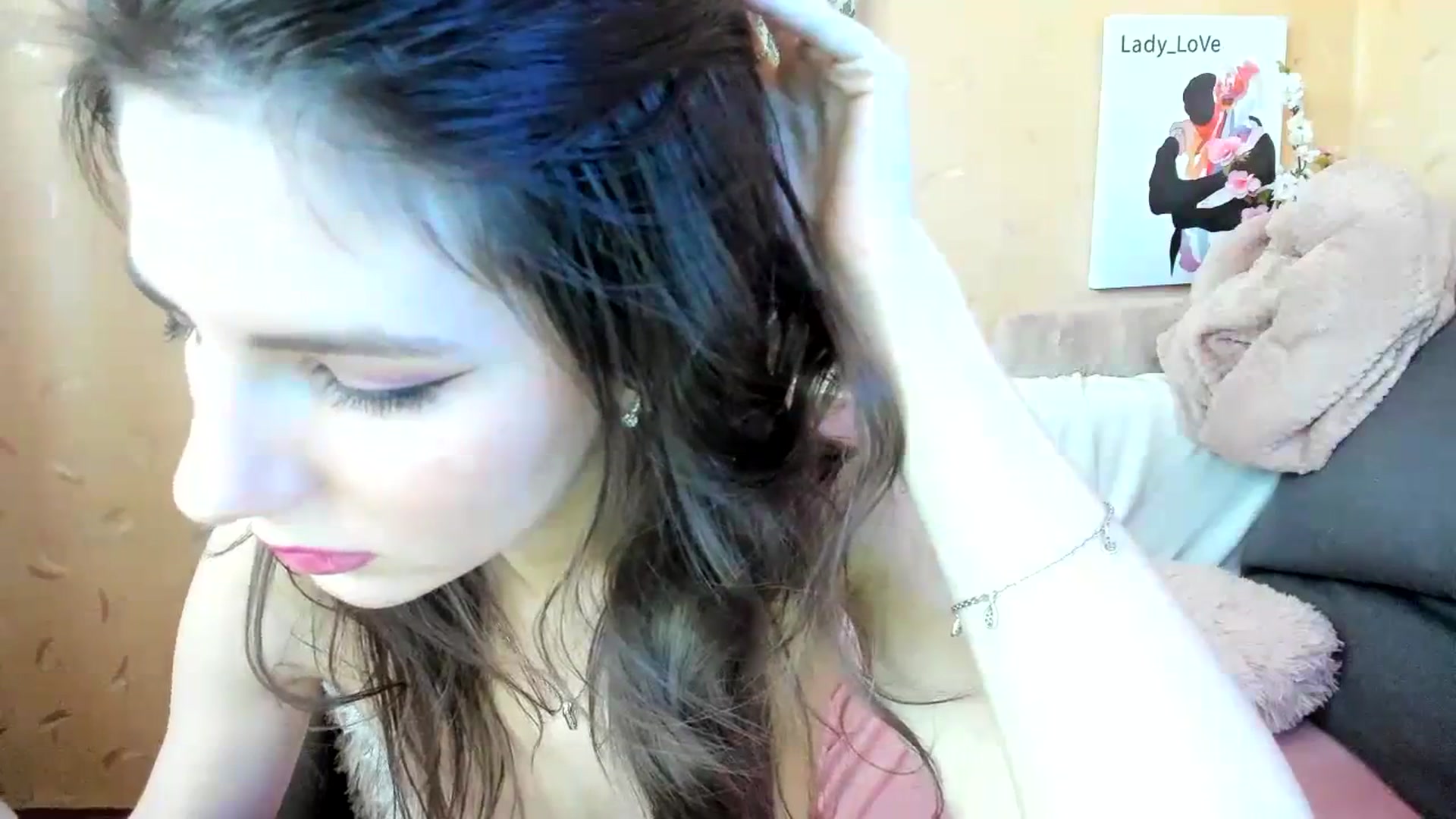 Gallery image thumbnail from Lady_LoVe7's myfreecams stream on, 03/21/2024, 09:26 image 19 of 20