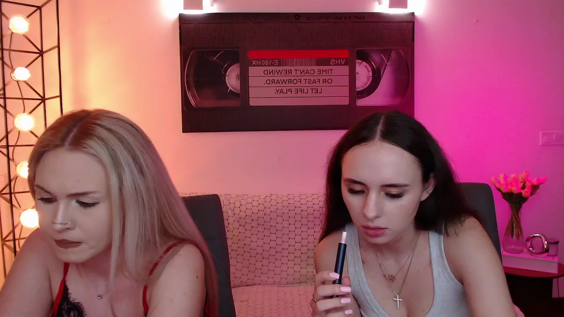 Gallery image thumbnail from Lady_Luck0's myfreecams stream on, 03/15/2026, 02:44 image 1 of 20