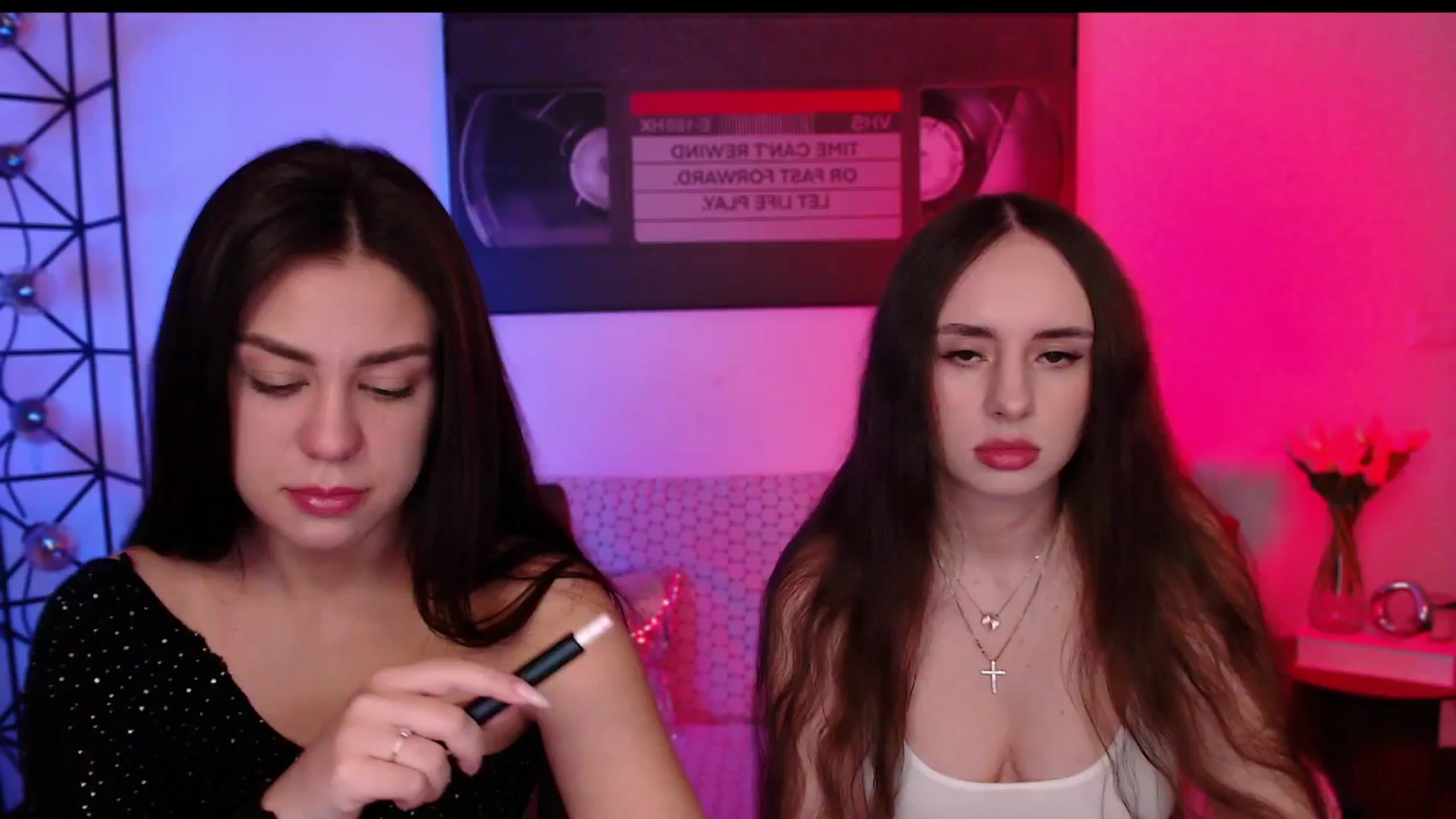 Gallery image thumbnail from Lady_Luck0's myfreecams stream on, 03/25/2026, 24:52 image 6 of 20