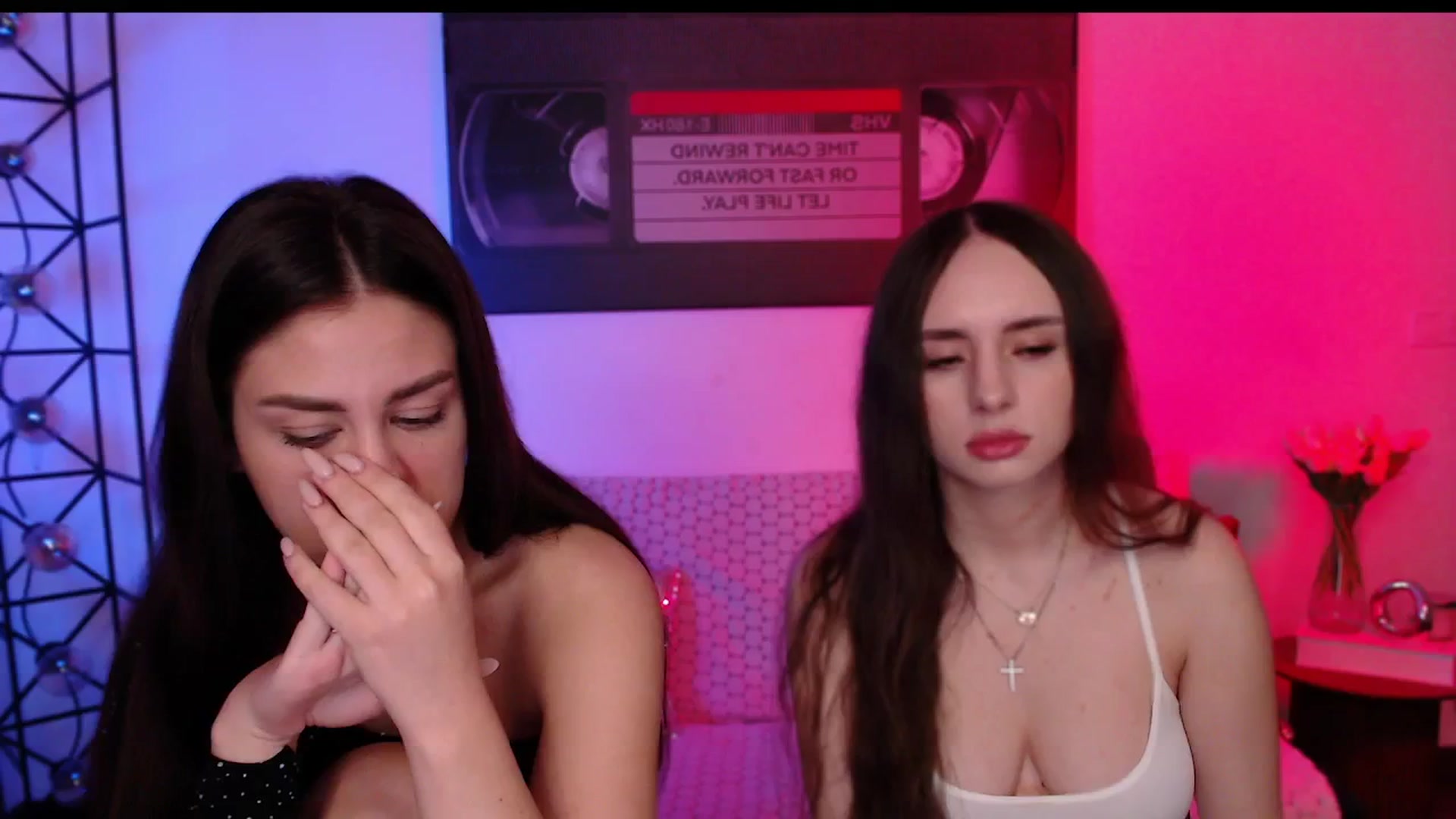 Gallery image thumbnail from Lady_Luck0's myfreecams stream on, 03/25/2026, 24:52 image 14 of 20