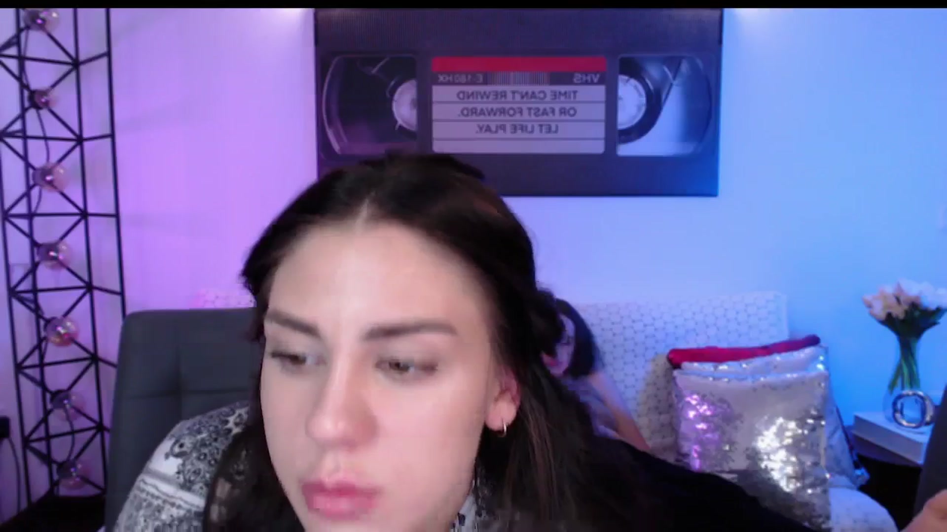 Gallery image thumbnail from Lady_Luck0's myfreecams stream on, 03/26/2026, 24:03 image 17 of 20