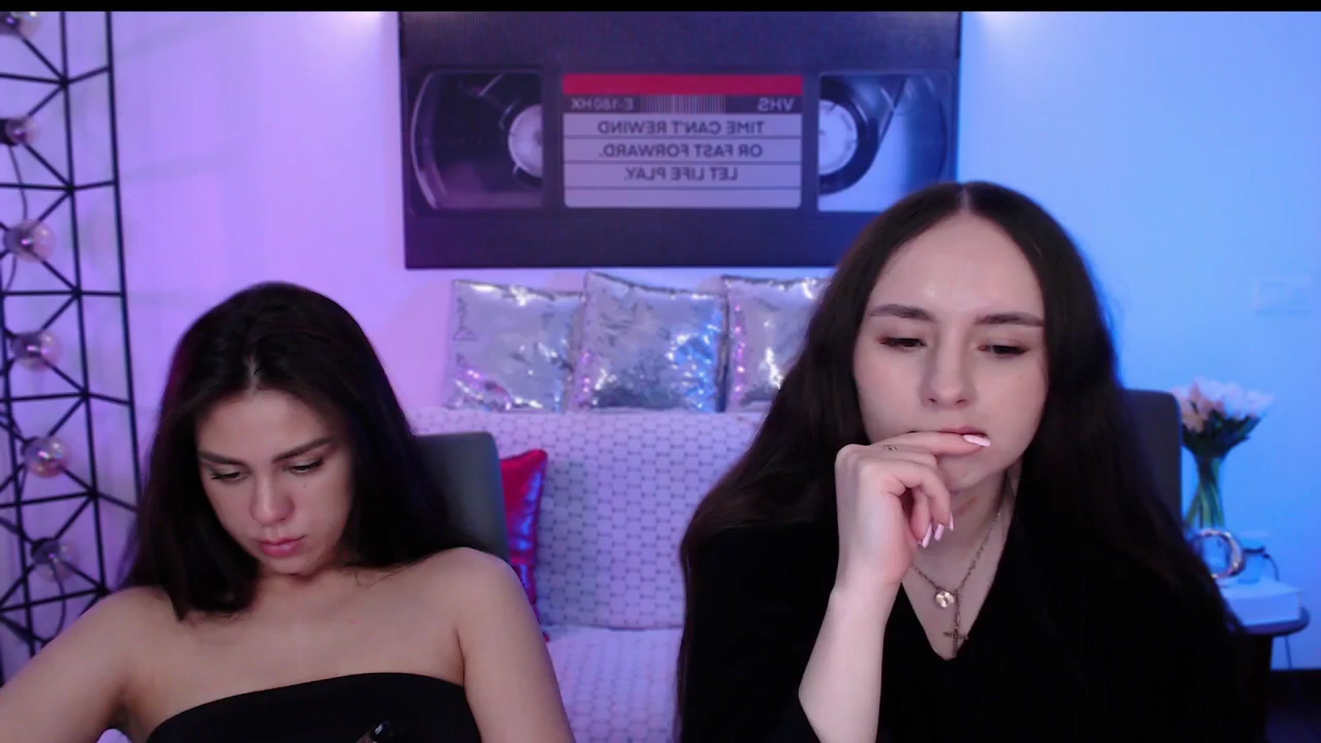 Gallery image thumbnail from Lady_Luck0's myfreecams stream on, 03/27/2026, 03:07 image 8 of 20