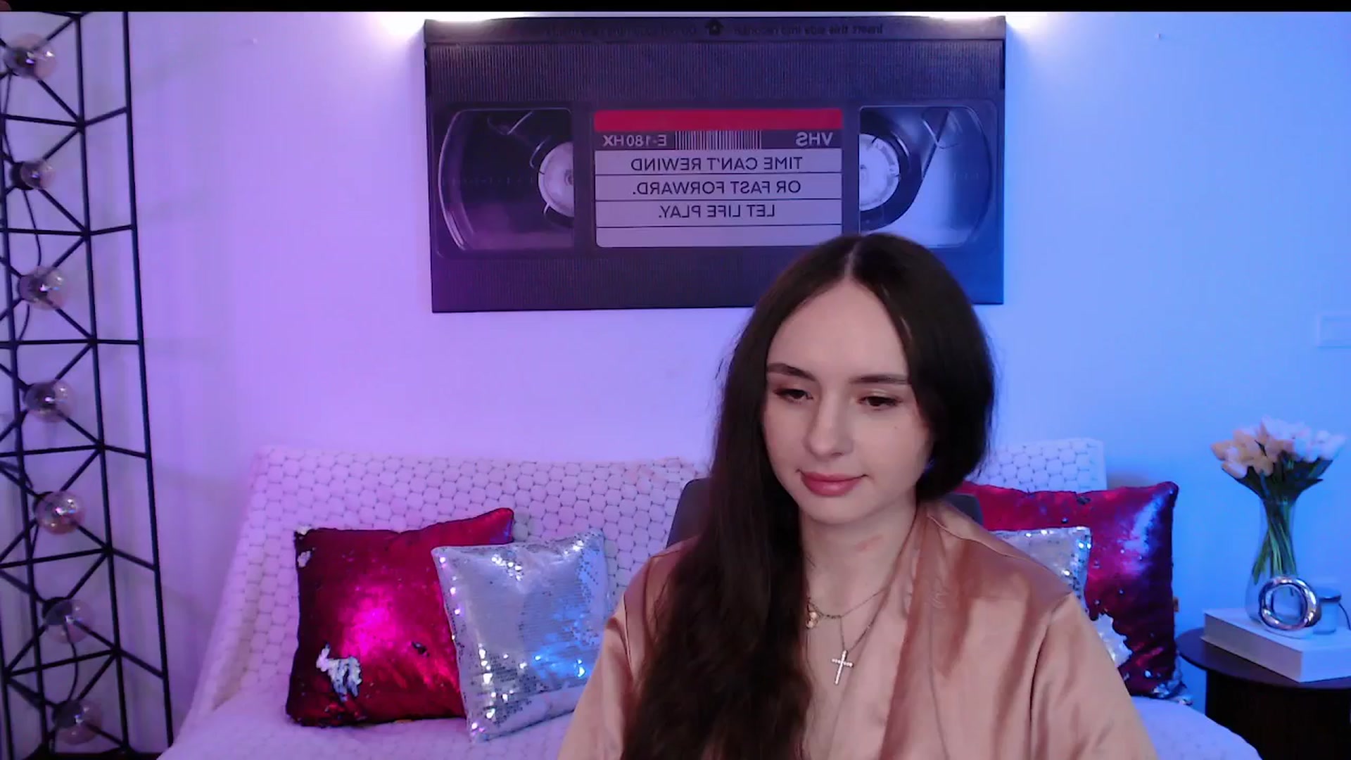 Gallery image thumbnail from Lady_Luck0's myfreecams stream on, 03/29/2026, 01:16 image 17 of 20