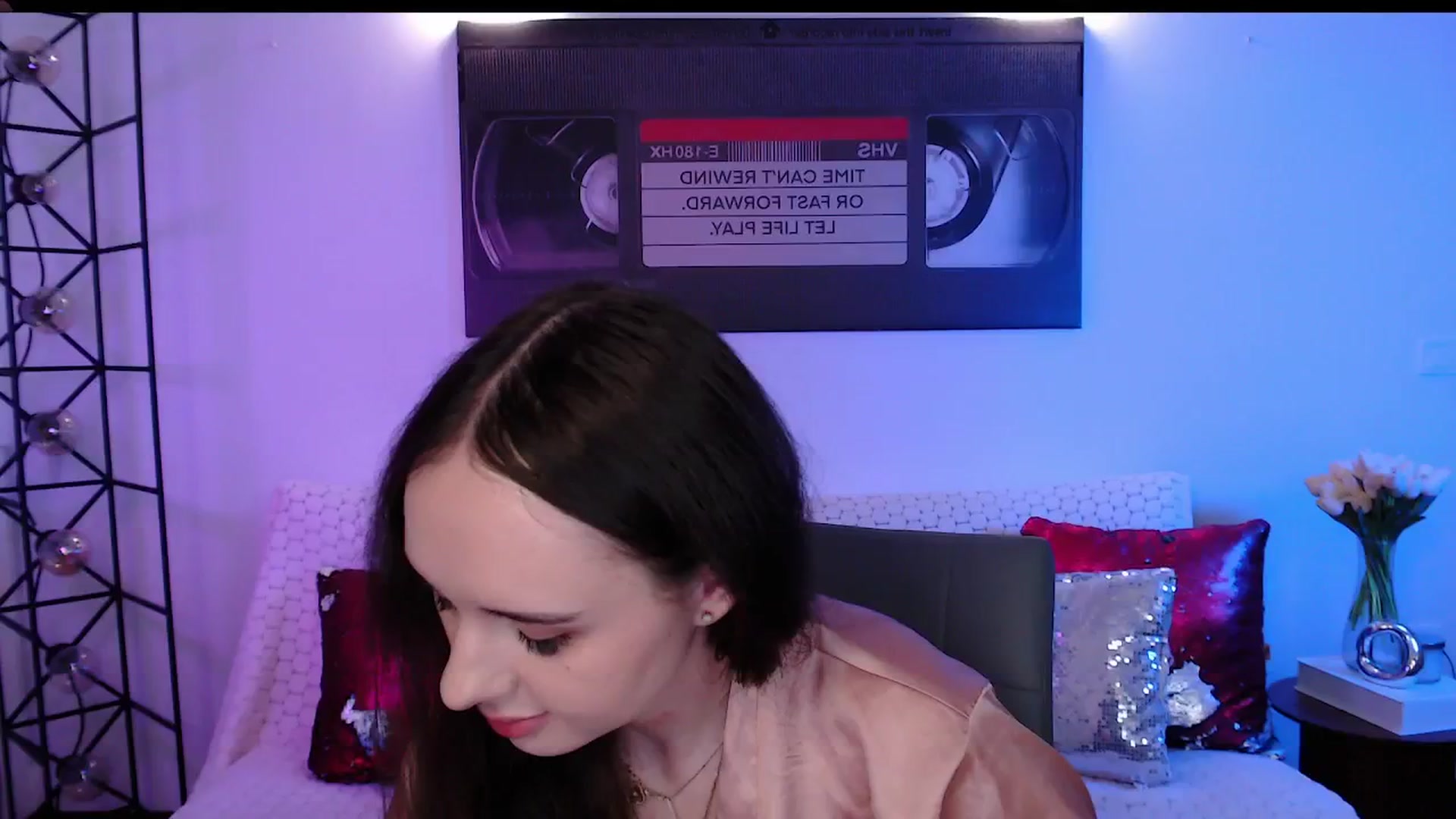 Gallery image thumbnail from Lady_Luck0's myfreecams stream on, 03/29/2026, 01:16 image 19 of 20