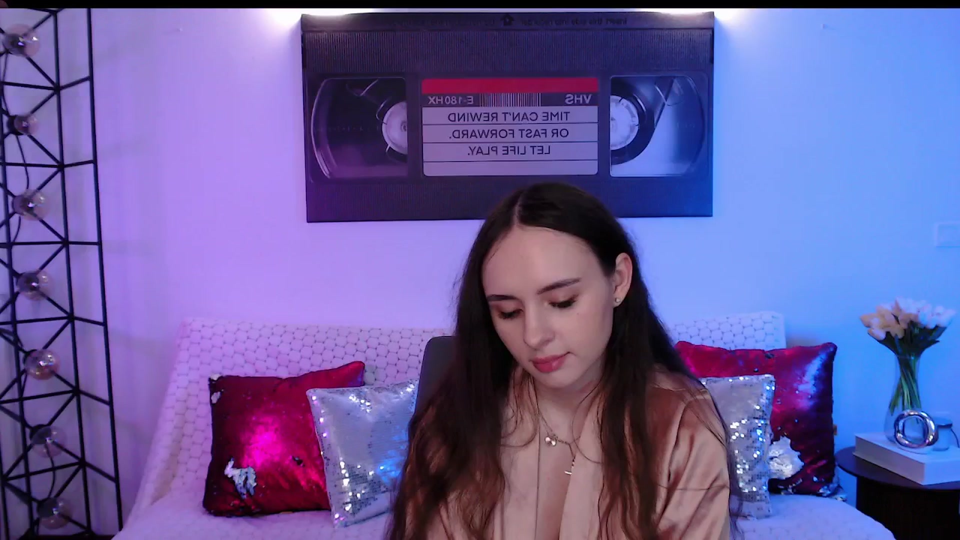 Gallery image thumbnail from Lady_Luck0's myfreecams stream on, 03/29/2026, 02:48 image 10 of 20