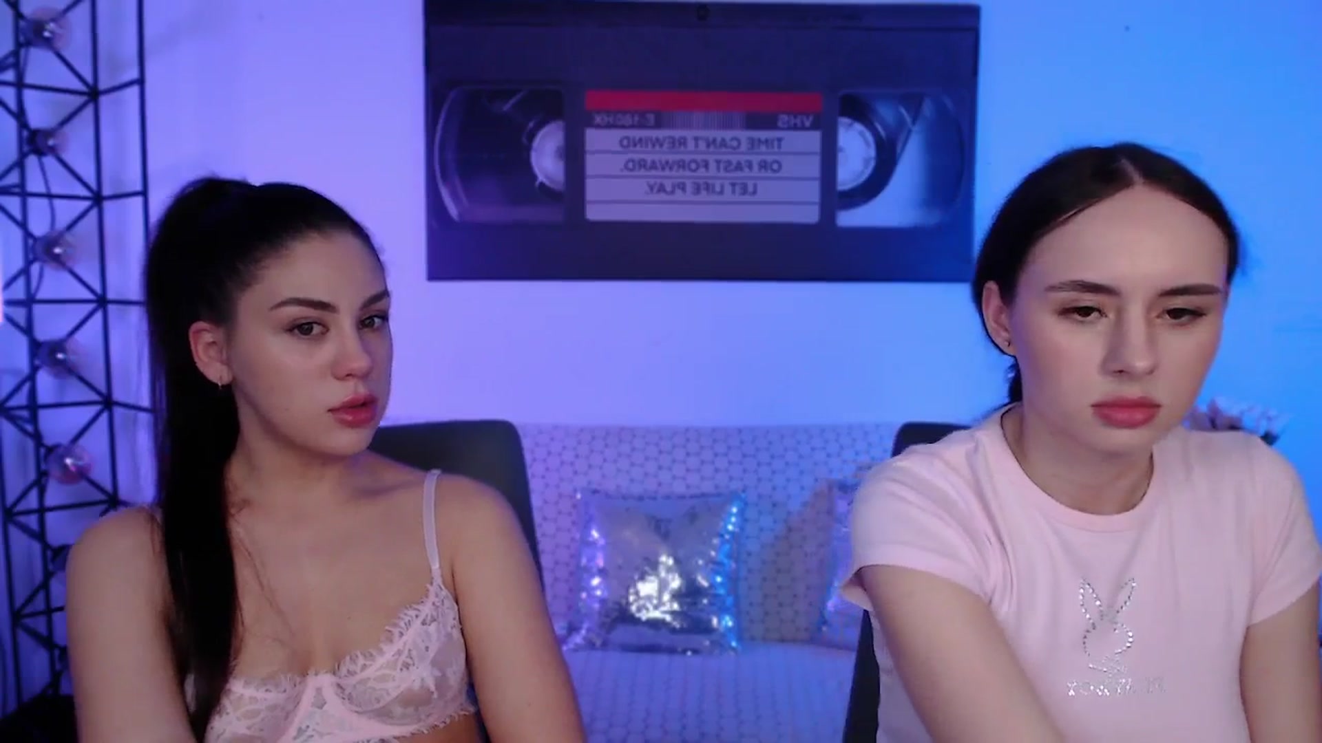 Gallery image thumbnail from Lady_Luck0's myfreecams stream on, 04/01/2026, 21:15 image 2 of 20