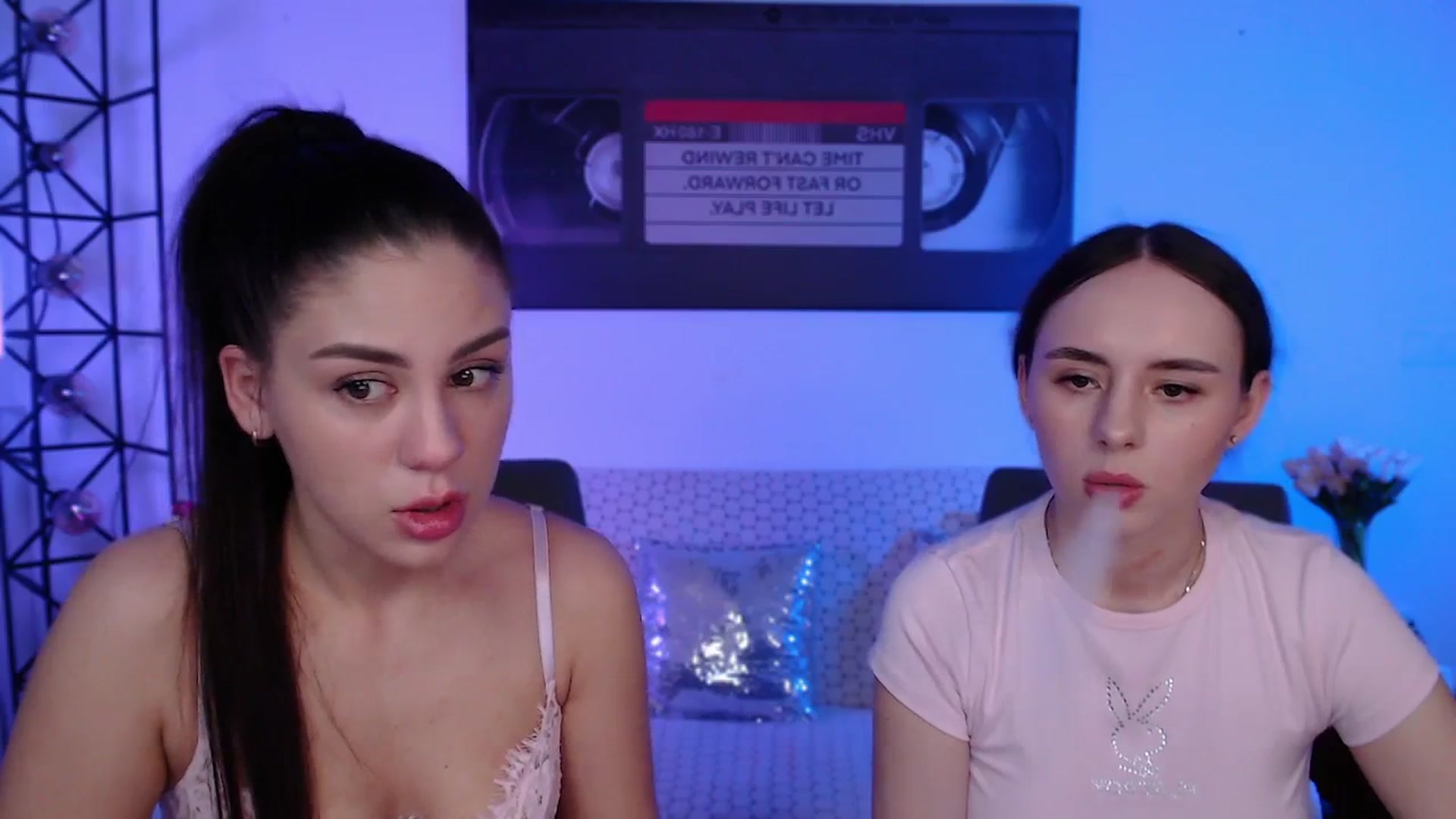 Gallery image thumbnail from Lady_Luck0's myfreecams stream on, 04/01/2026, 21:15 image 3 of 20