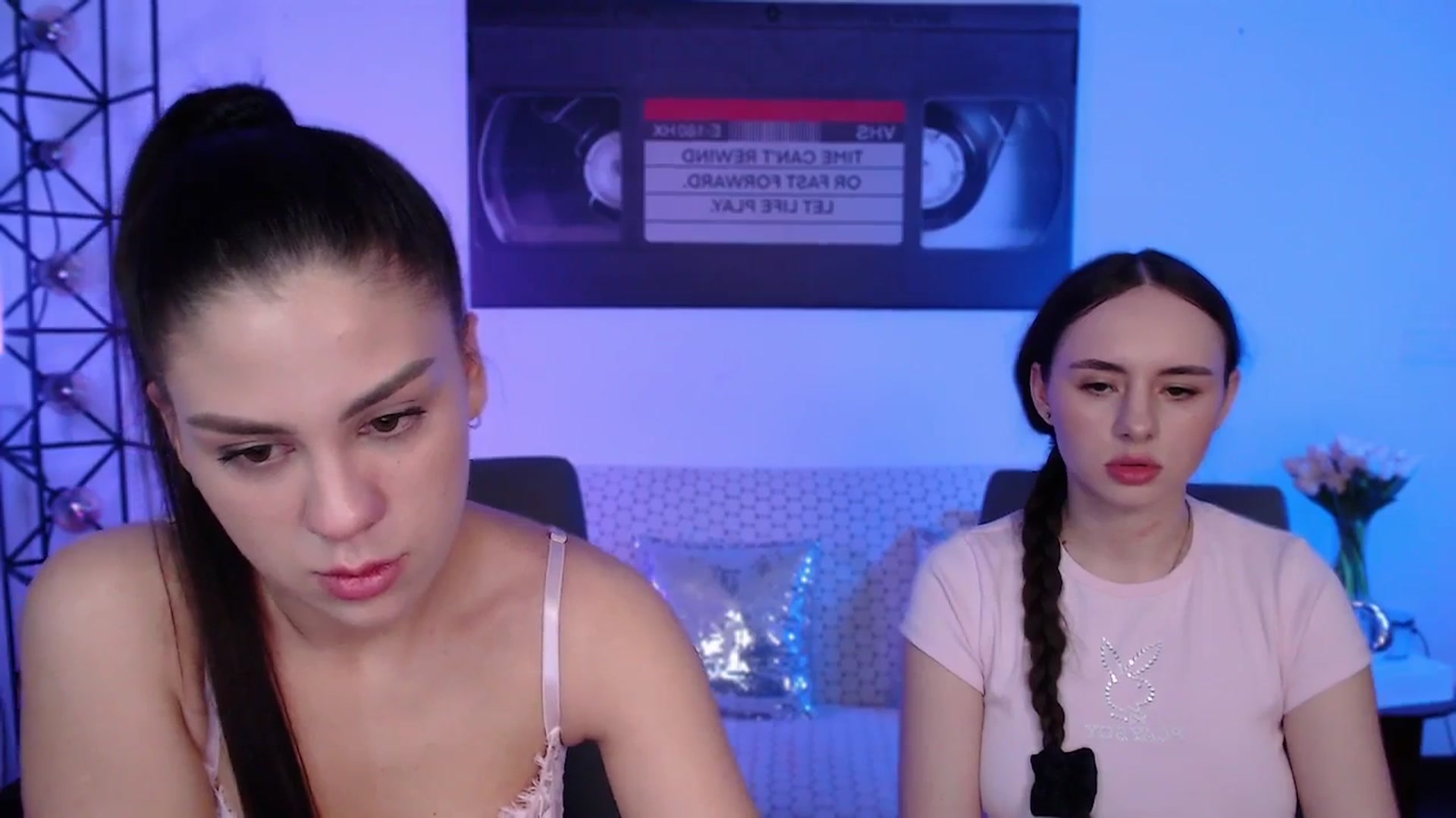 Gallery image thumbnail from Lady_Luck0's myfreecams stream on, 04/01/2026, 21:15 image 10 of 20
