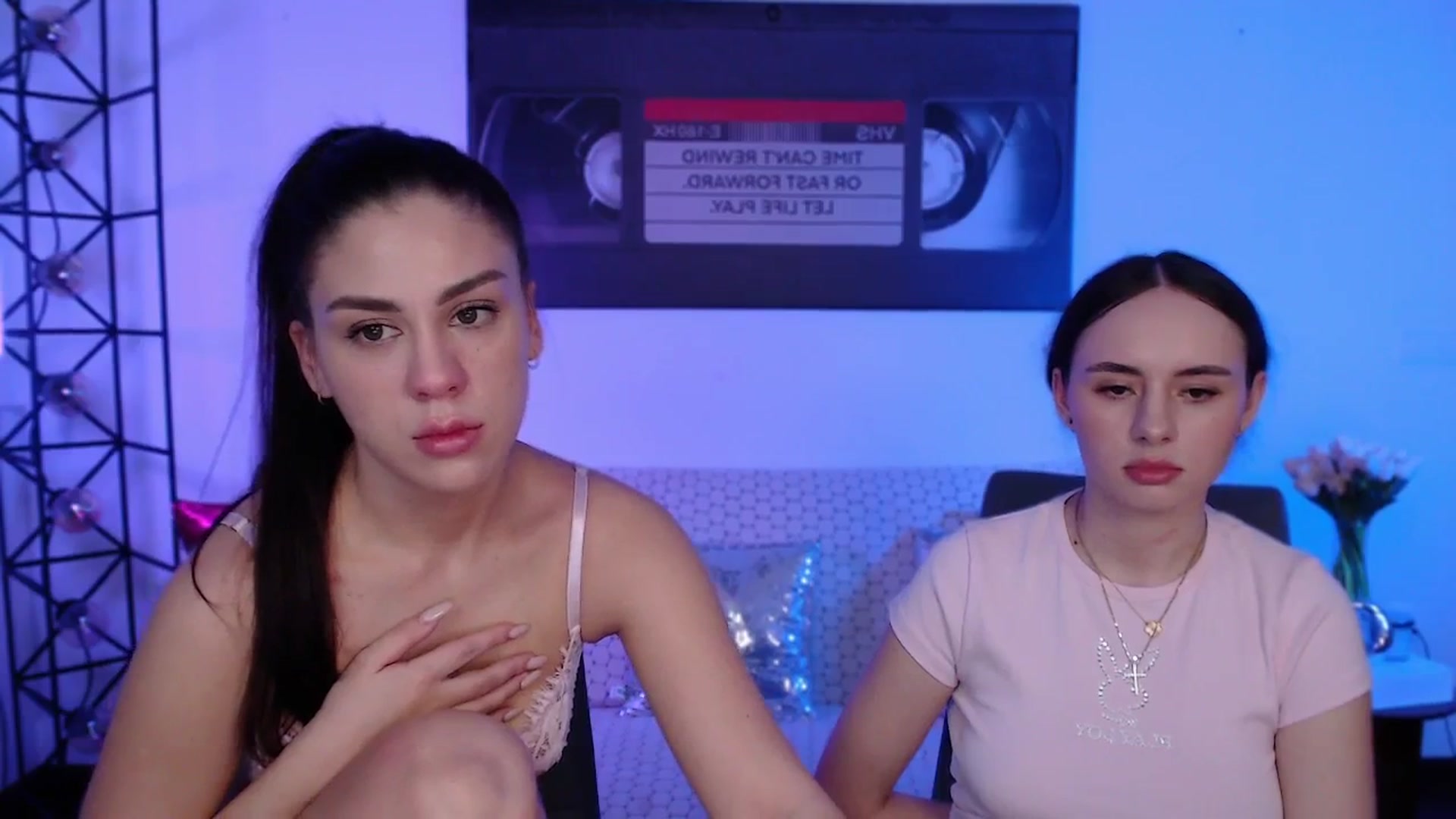 Gallery image thumbnail from Lady_Luck0's myfreecams stream on, 04/01/2026, 21:15 image 19 of 20