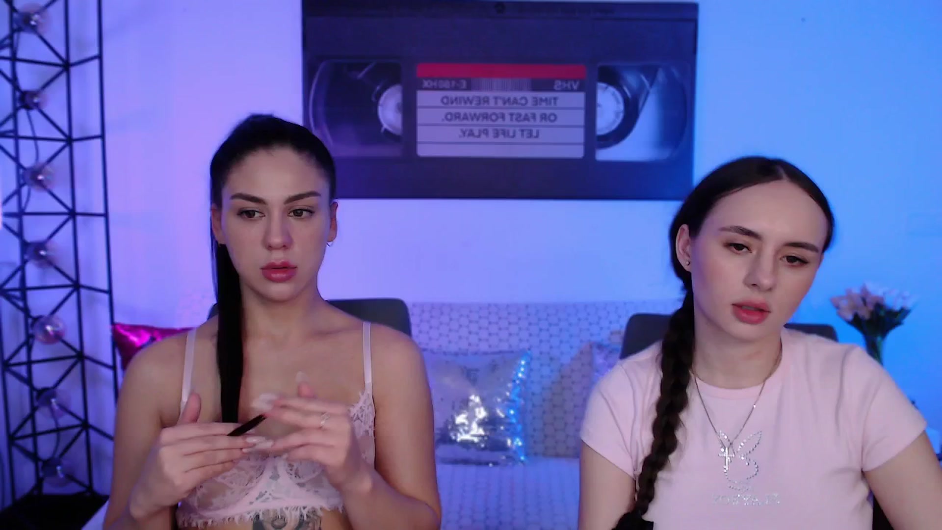Gallery image thumbnail from Lady_Luck0's myfreecams stream on, 04/01/2026, 22:42 image 6 of 20