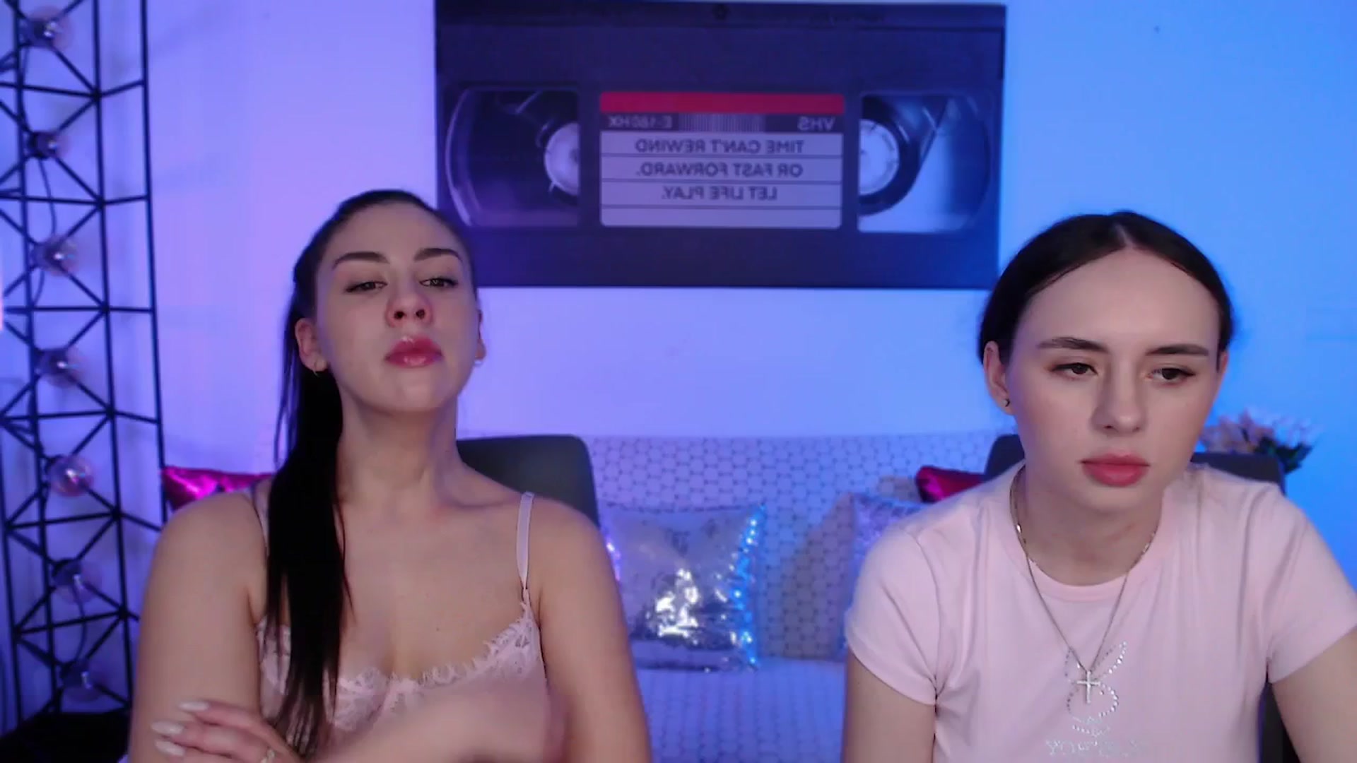 Gallery image thumbnail from Lady_Luck0's myfreecams stream on, 04/01/2026, 22:42 image 2 of 20