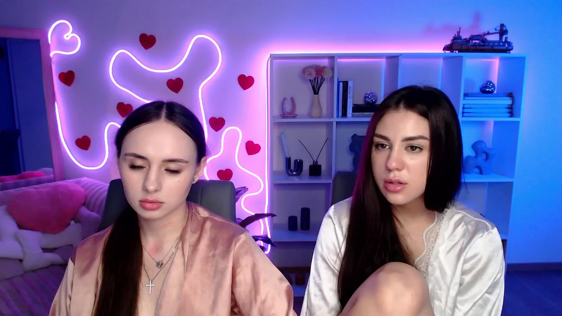 Gallery image thumbnail from Lady_Luck0's myfreecams stream on, 04/11/2026, 24:31 image 5 of 20