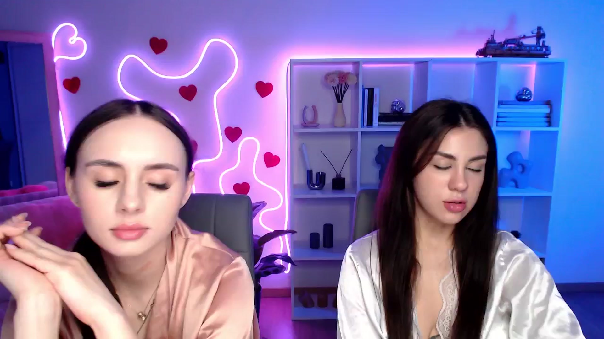 Gallery image thumbnail from Lady_Luck0's myfreecams stream on, 04/11/2026, 24:31 image 2 of 20