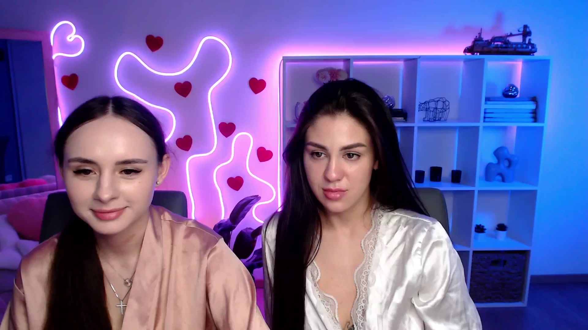 Gallery image thumbnail from Lady_Luck0's myfreecams stream on, 04/11/2026, 24:31 image 15 of 20