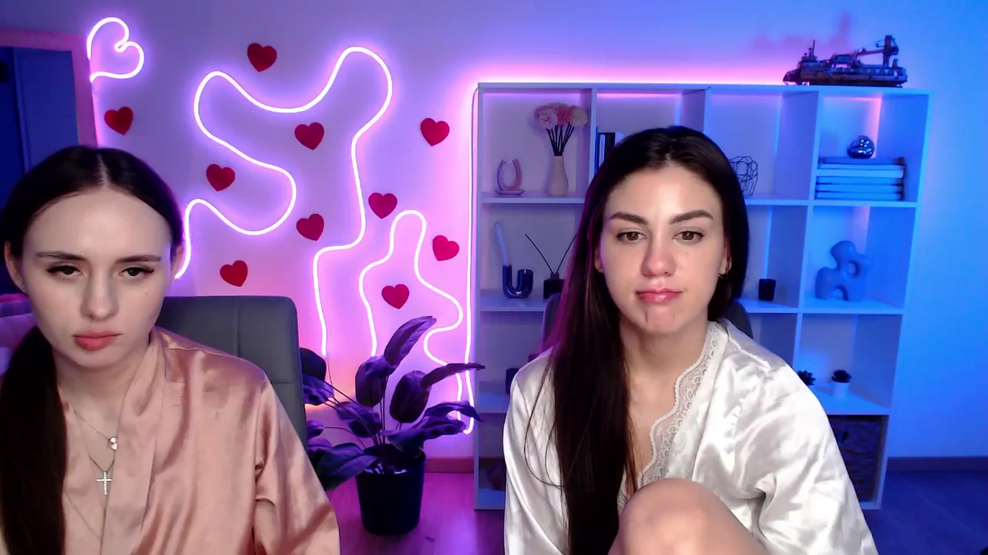Gallery image thumbnail from Lady_Luck0's myfreecams stream on, 04/11/2026, 02:19 image 13 of 20