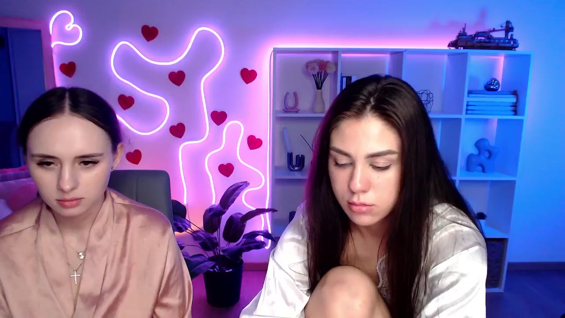 Gallery image thumbnail from Lady_Luck0's myfreecams stream on, 04/11/2026, 02:19 image 9 of 20