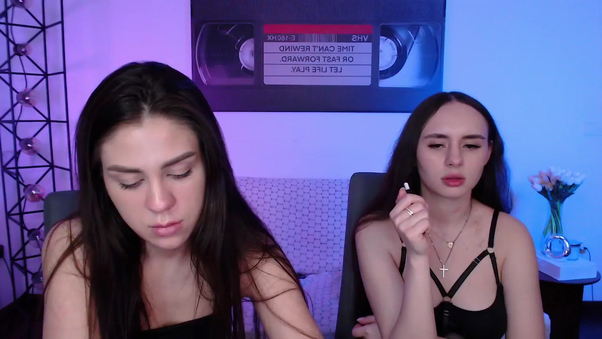 Gallery image thumbnail from Lady_Luck0's myfreecams stream on, 04/15/2026, 02:39 image 6 of 20