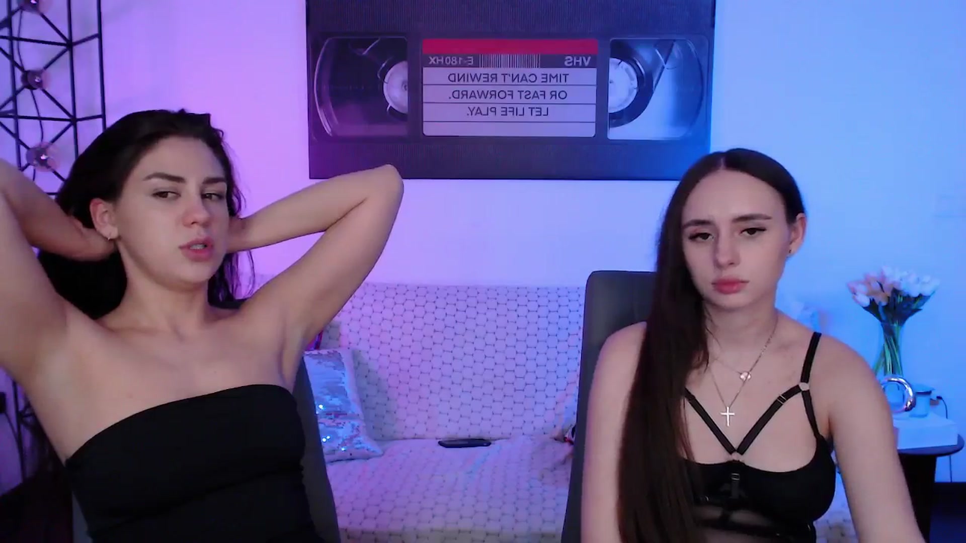 Gallery image thumbnail from Lady_Luck0's myfreecams stream on, 04/15/2026, 02:39 image 9 of 20