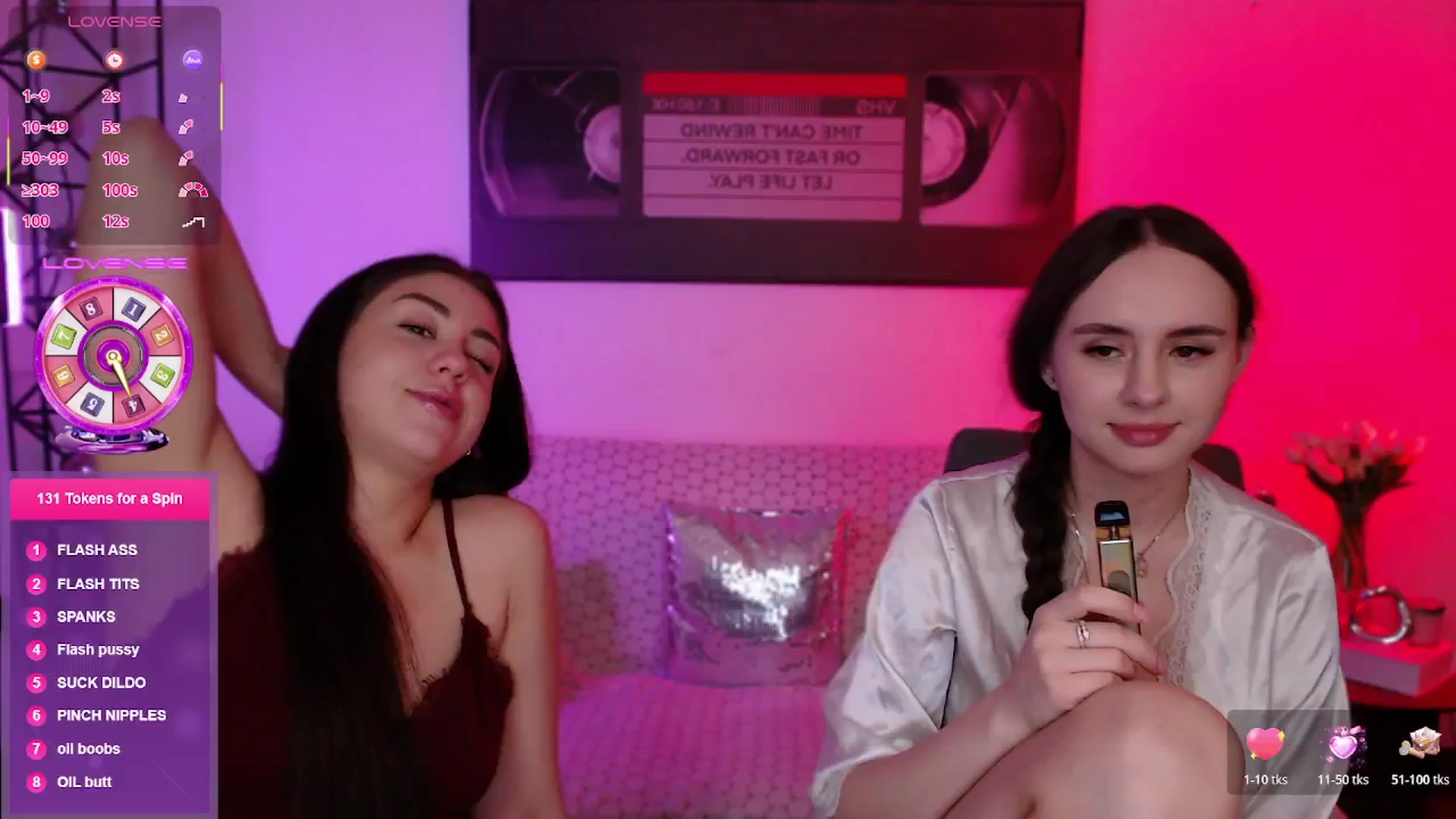Gallery image thumbnail from Lady_Luck0's myfreecams stream on, 04/15/2026, 23:30 image 19 of 20