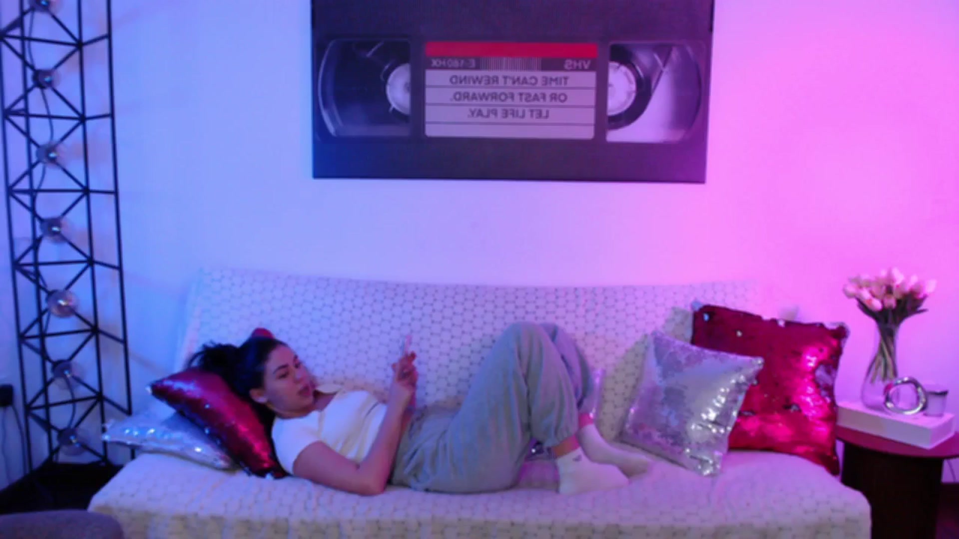 Gallery image thumbnail from Lady_Luck0's myfreecams stream on, 04/18/2026, 02:38 image 20 of 20