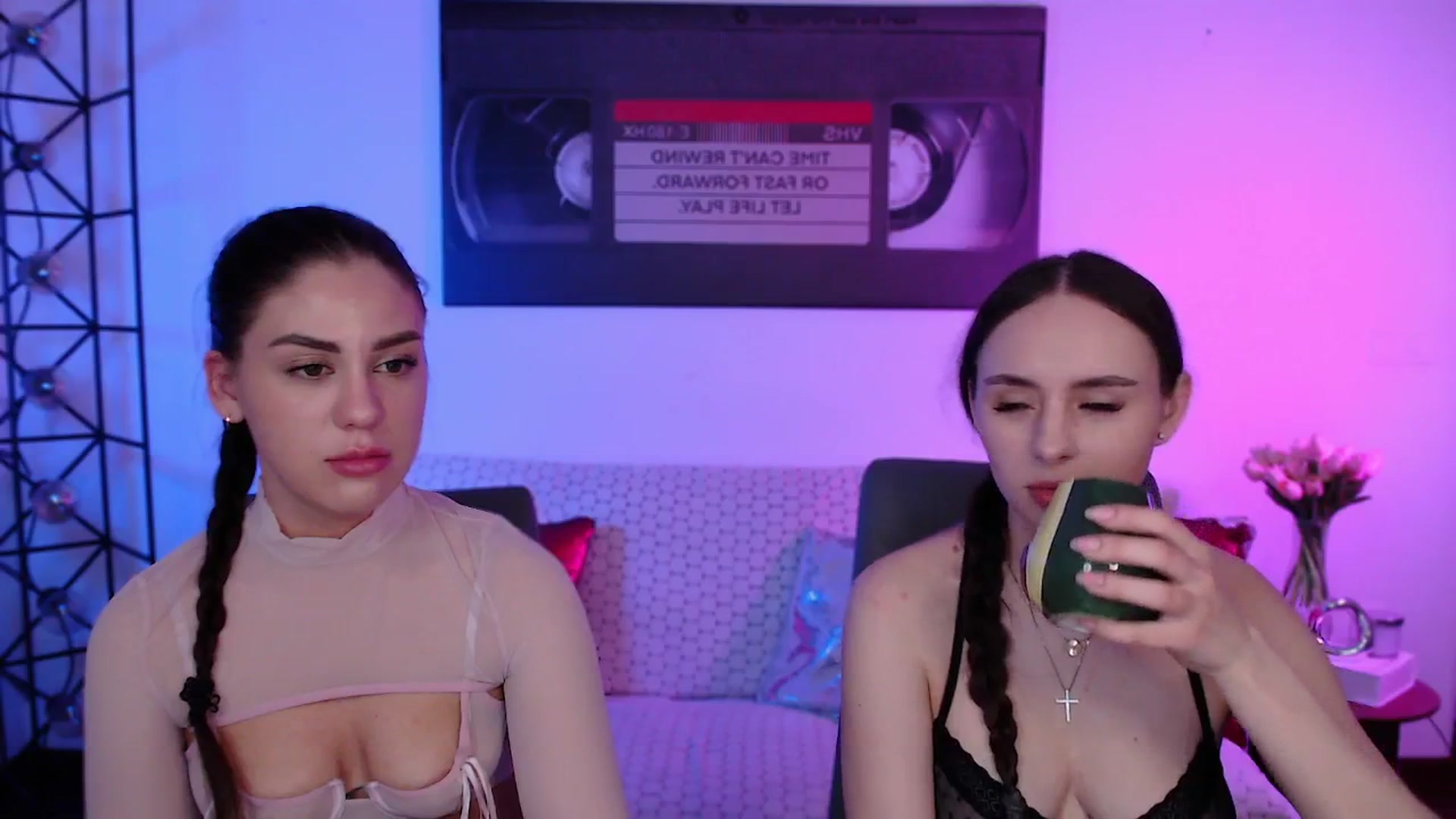 Gallery image thumbnail from Lady_Luck0's myfreecams stream on, 04/18/2026, 21:37 image 19 of 20