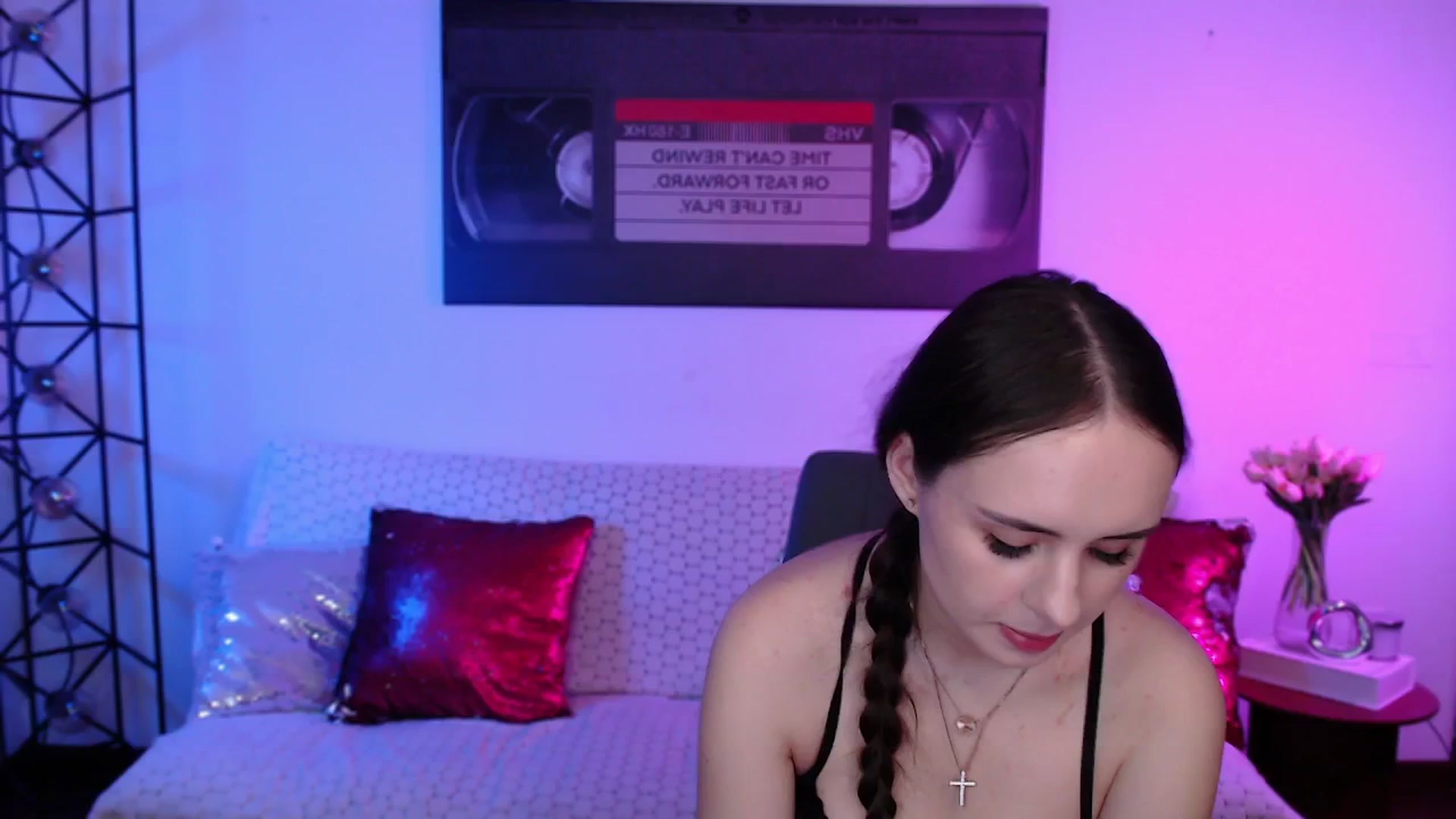 Gallery image thumbnail from Lady_Luck0's myfreecams stream on, 04/18/2026, 22:59 image 20 of 20