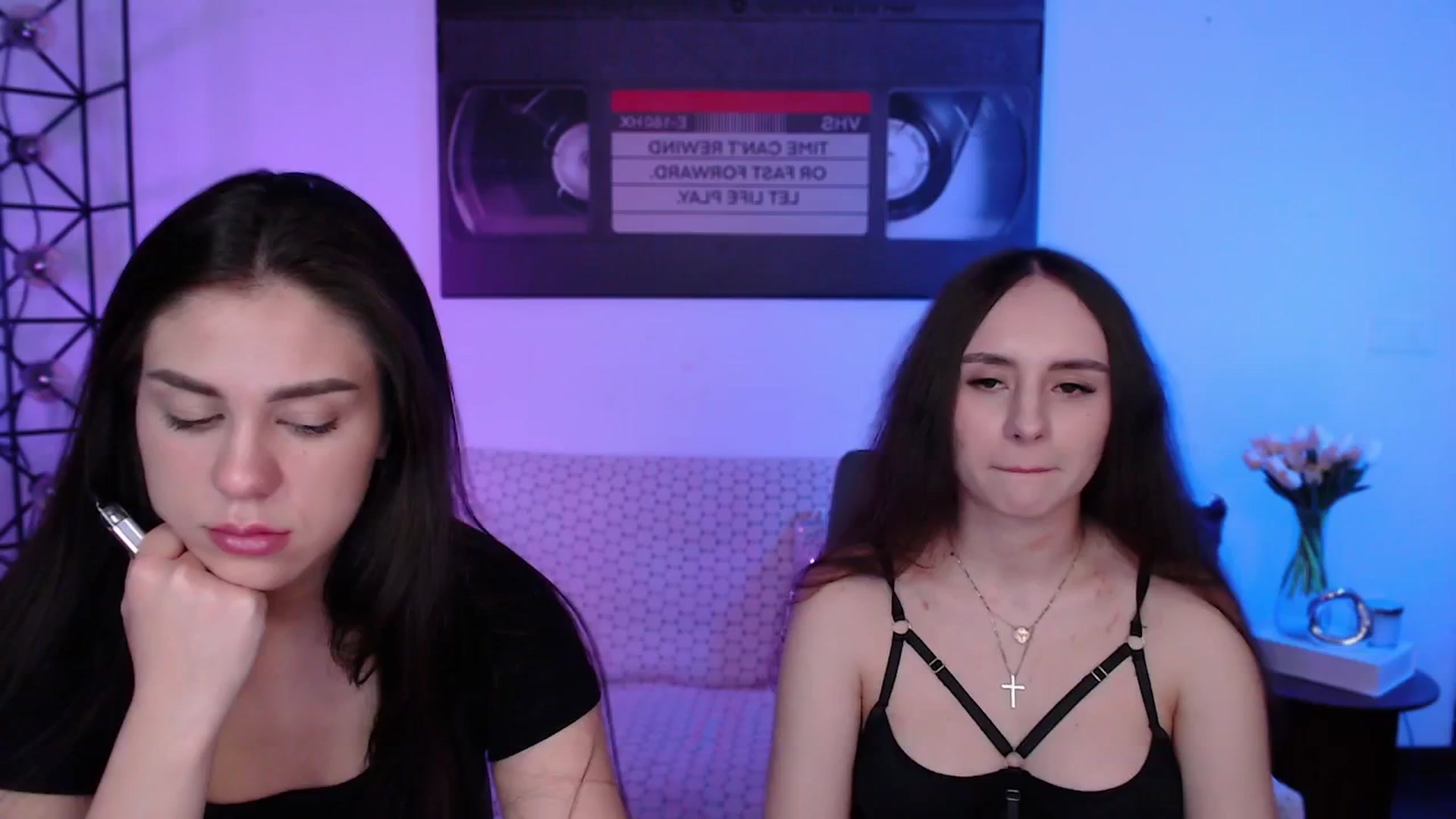 Gallery image thumbnail from Lady_Luck0's myfreecams stream on, 04/19/2026, 23:47 image 9 of 20