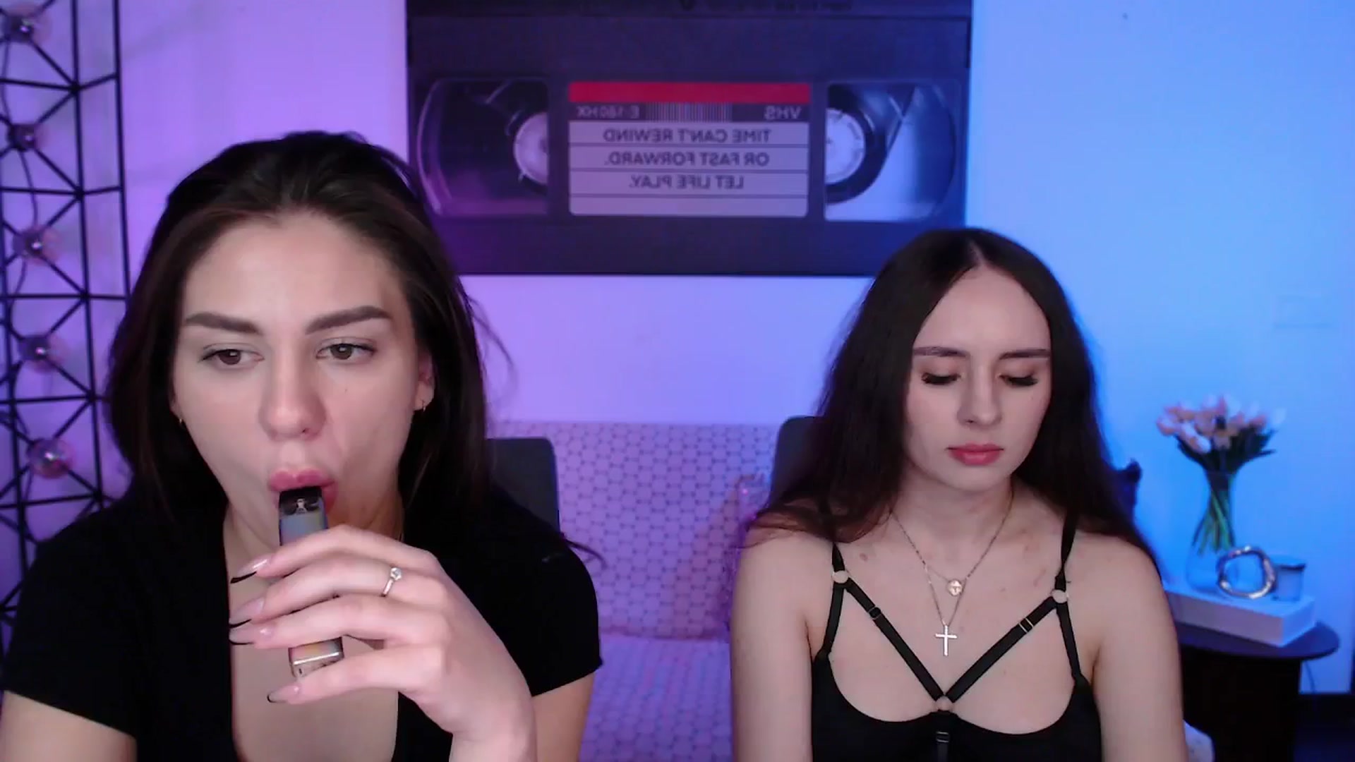 Gallery image thumbnail from Lady_Luck0's myfreecams stream on, 04/19/2026, 23:47 image 6 of 20