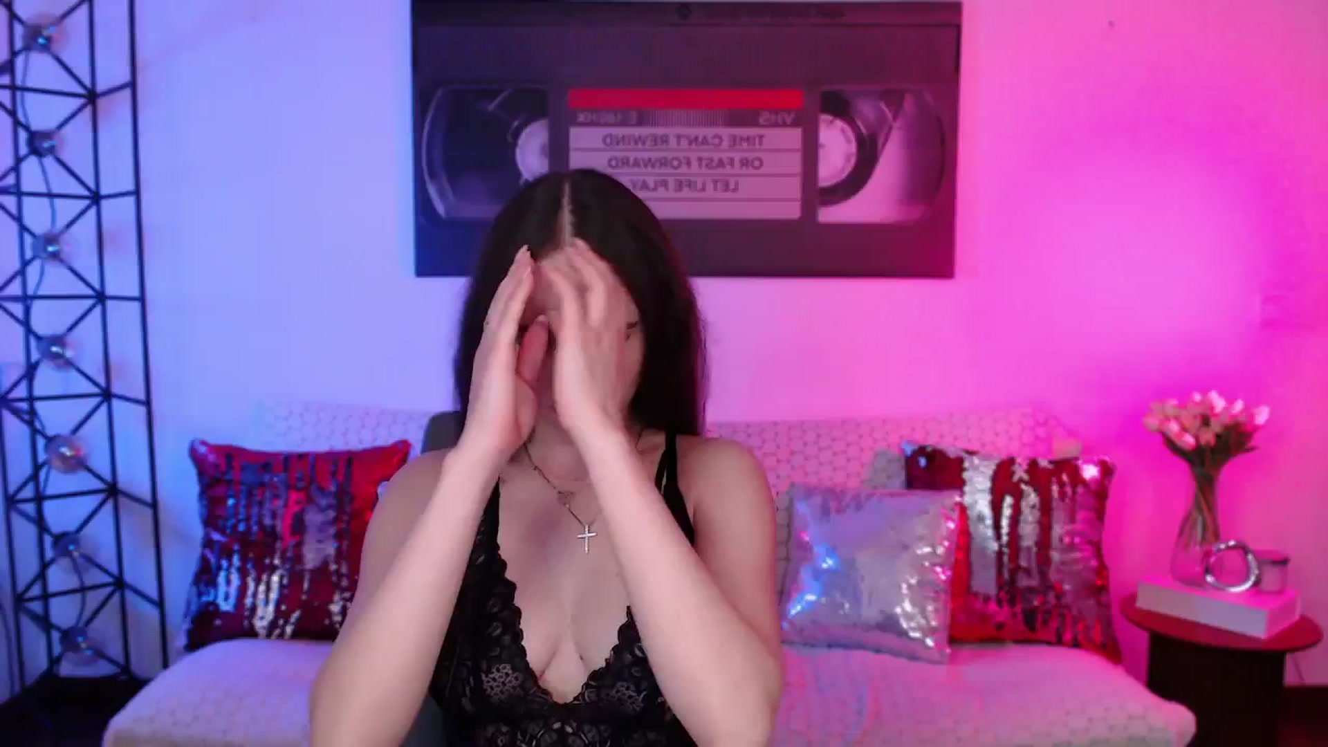 Gallery image thumbnail from Lady_Luck0's myfreecams stream on, 04/21/2026, 21:01 image 3 of 20
