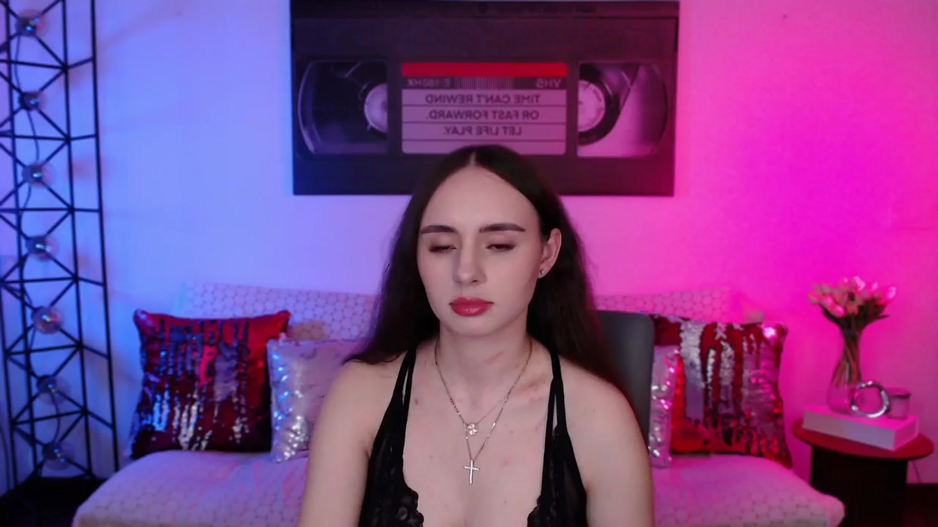 Gallery image thumbnail from Lady_Luck0's myfreecams stream on, 04/21/2026, 22:49 image 19 of 20