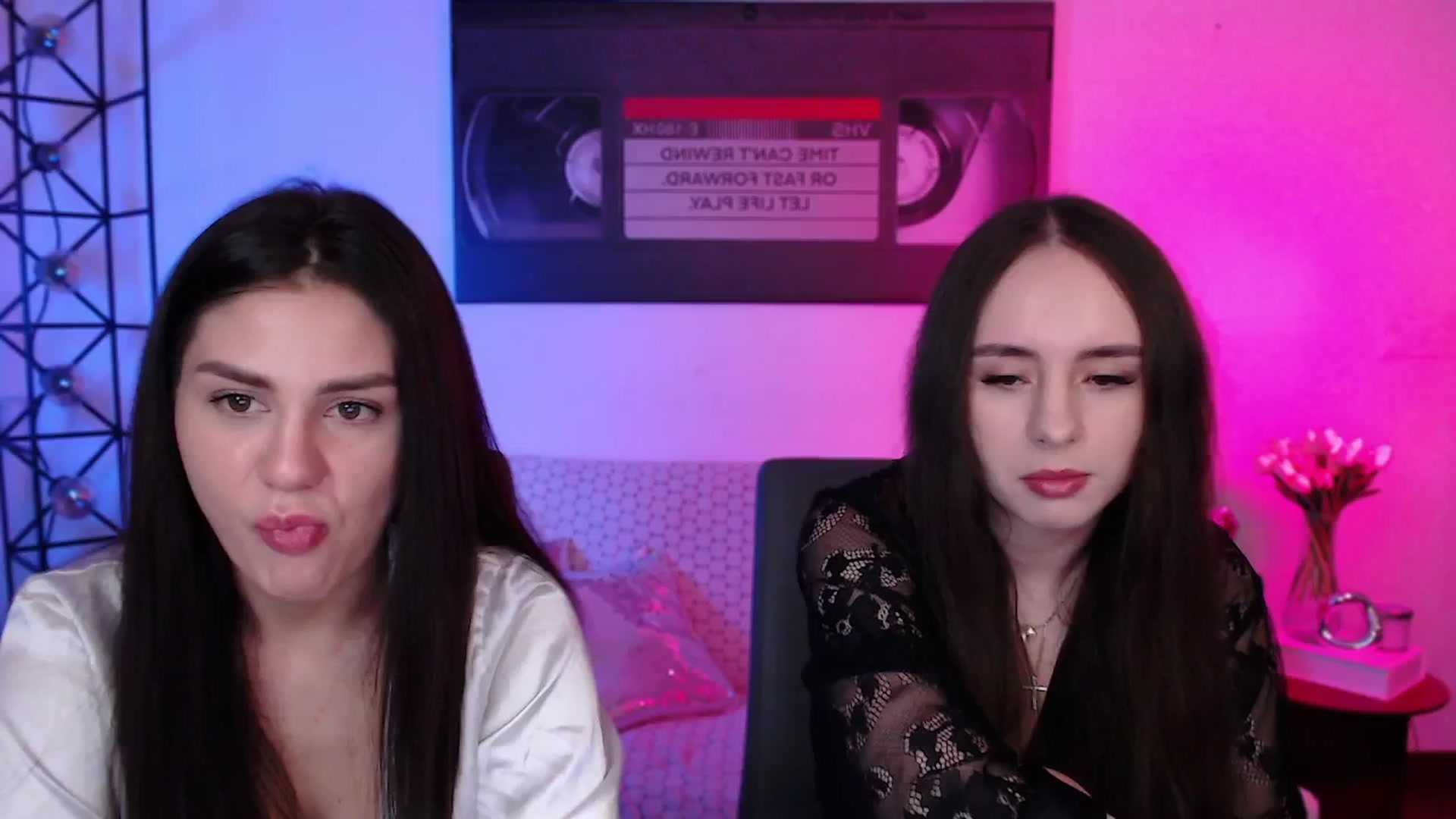 Gallery image thumbnail from Lady_Luck0's myfreecams stream on, 04/22/2026, 20:30 image 17 of 20