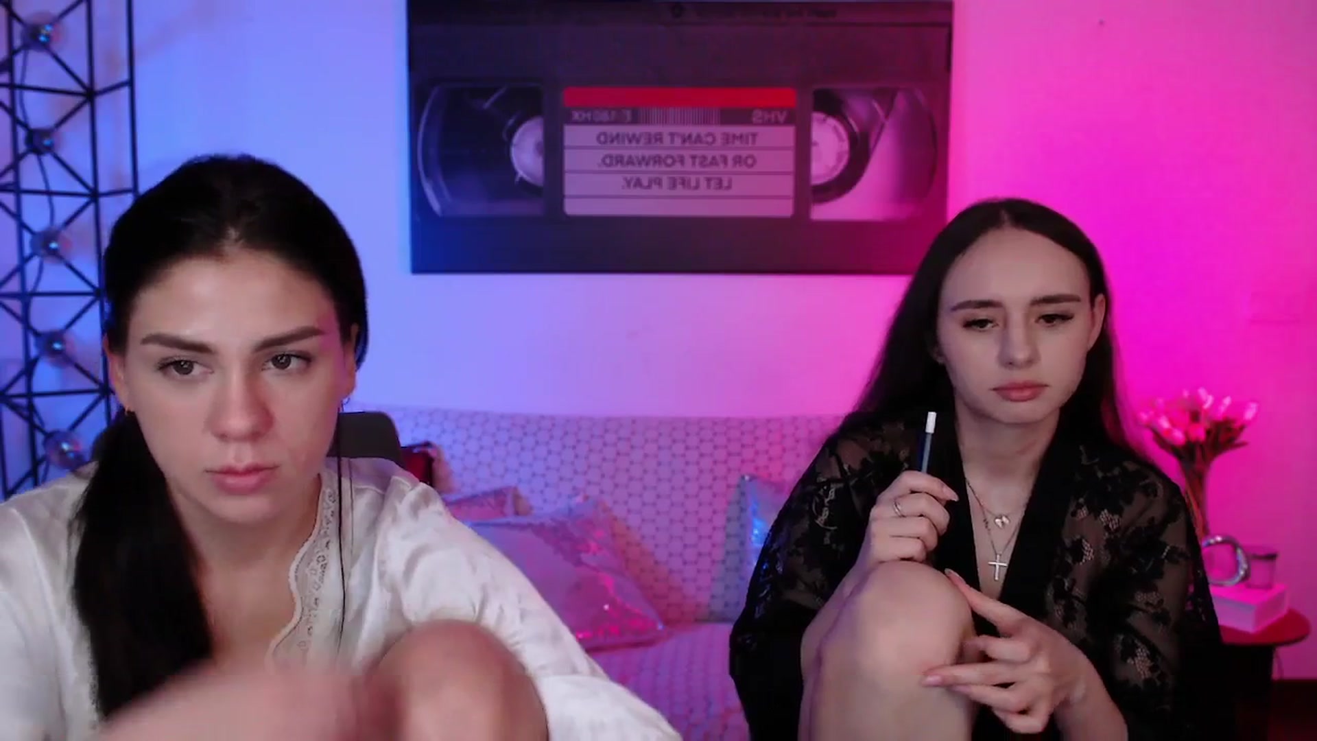 Gallery image thumbnail from Lady_Luck0's myfreecams stream on, 04/23/2026, 24:03 image 18 of 20