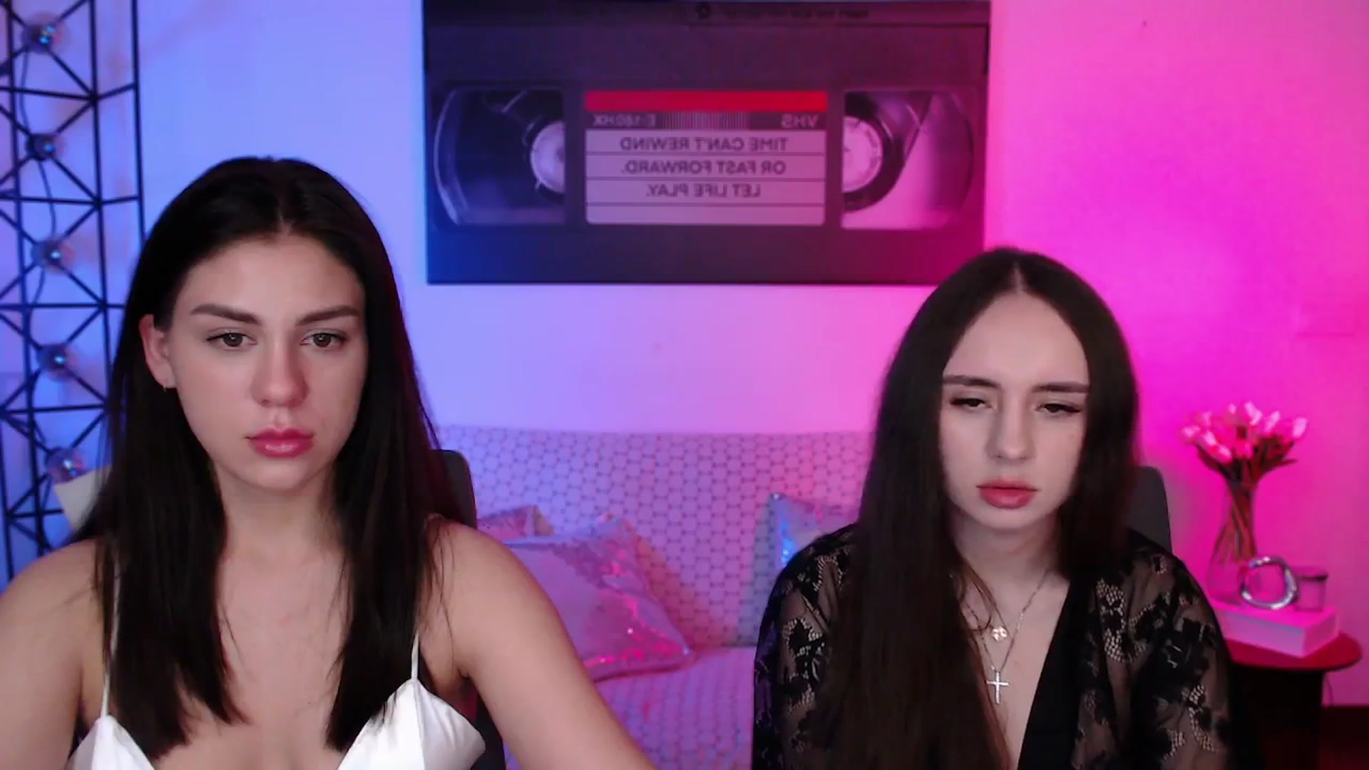 Gallery image thumbnail from Lady_Luck0's myfreecams stream on, 04/23/2026, 24:03 image 4 of 20