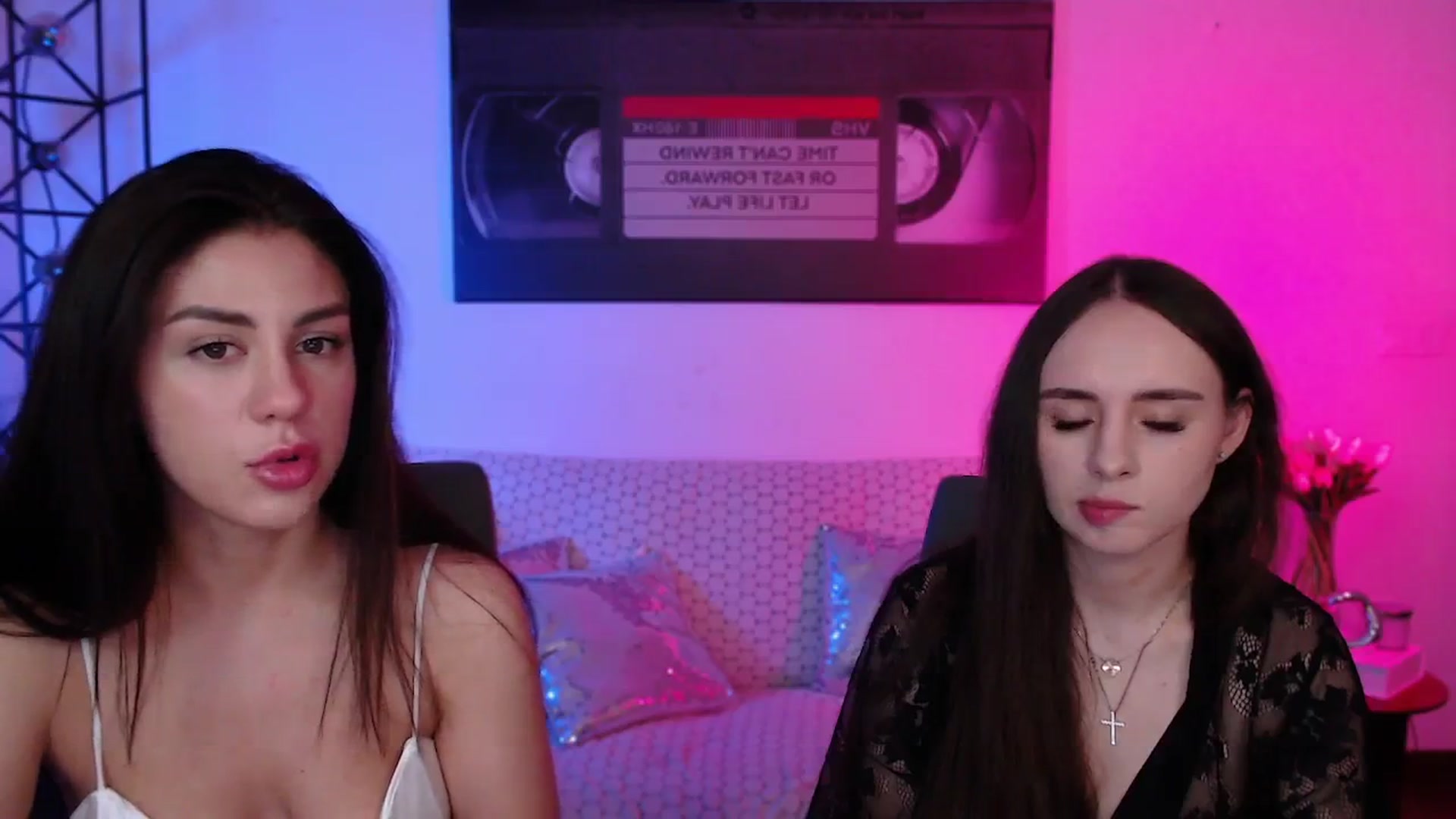Gallery image thumbnail from Lady_Luck0's myfreecams stream on, 04/23/2026, 24:03 image 6 of 20
