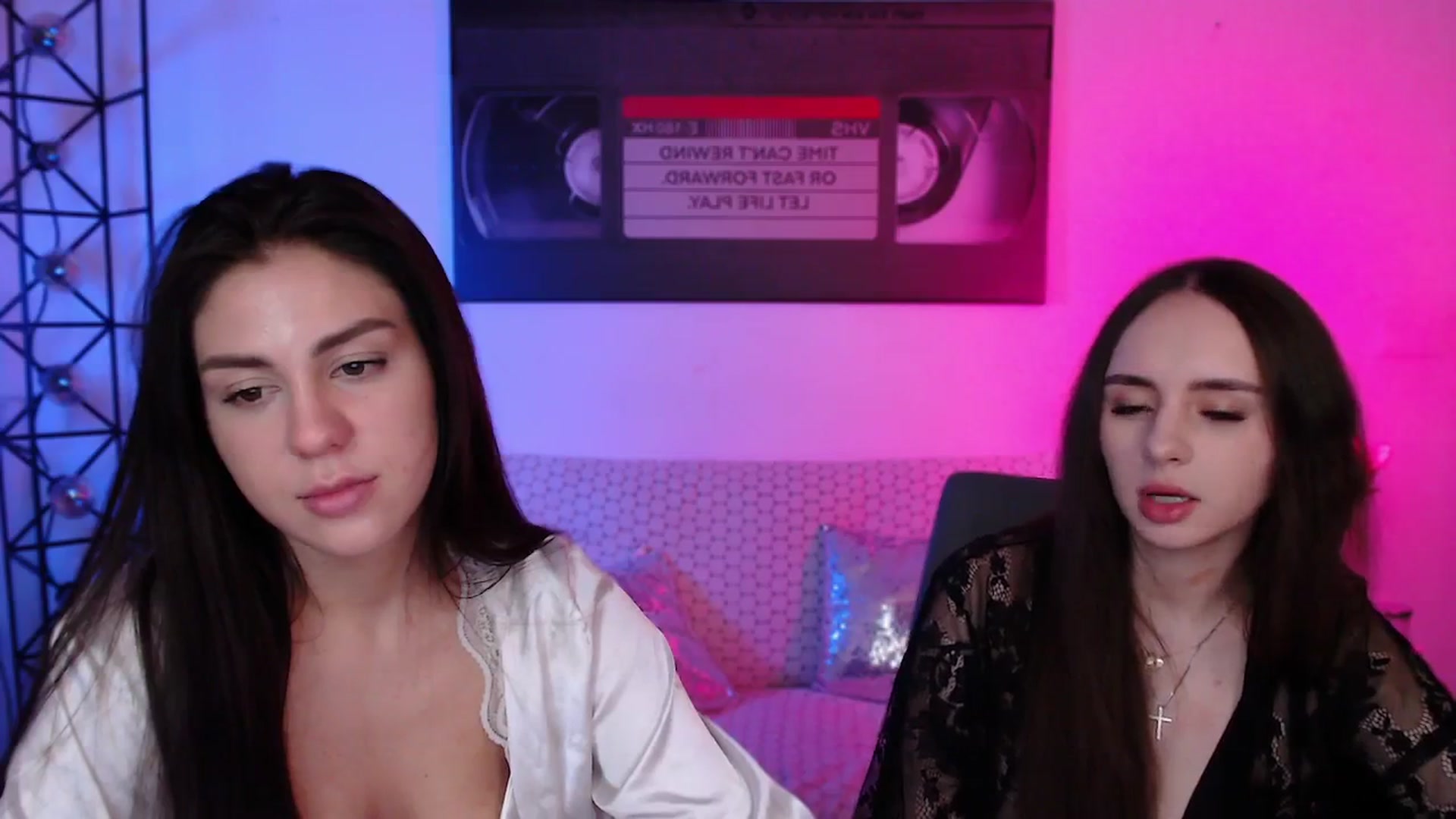 Gallery image thumbnail from Lady_Luck0's myfreecams stream on, 04/23/2026, 24:03 image 12 of 20
