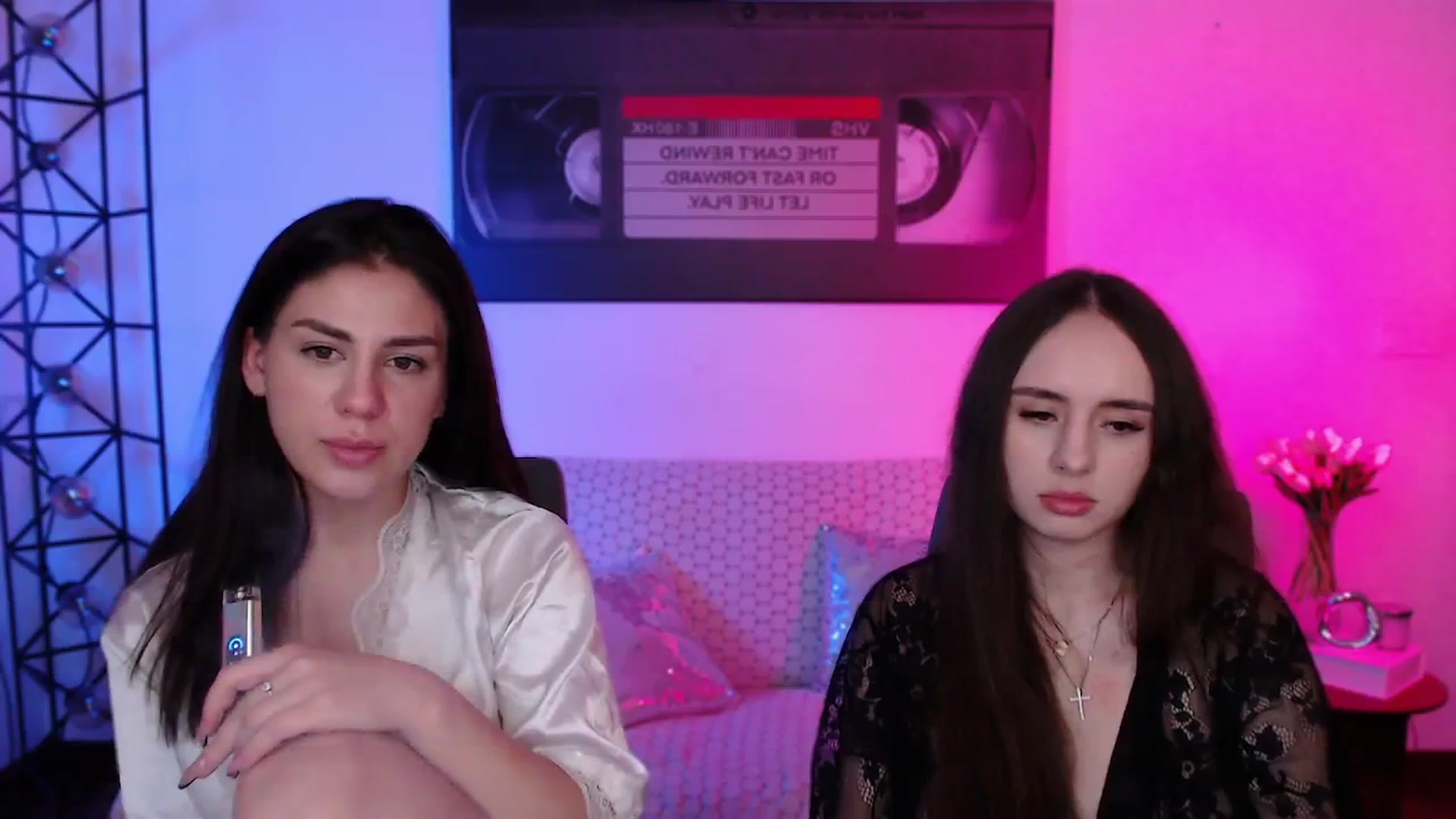 Gallery image thumbnail from Lady_Luck0's myfreecams stream on, 04/23/2026, 24:03 image 11 of 20