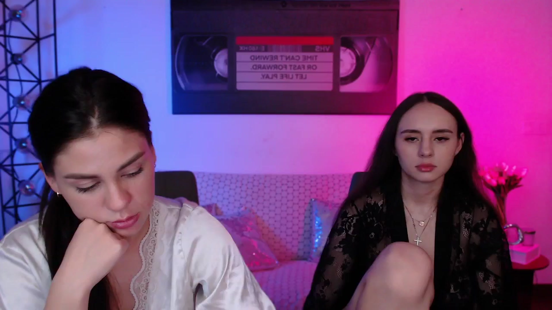 Gallery image thumbnail from Lady_Luck0's myfreecams stream on, 04/23/2026, 02:48 image 18 of 20