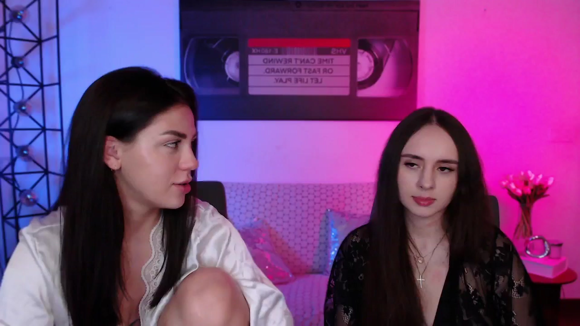 Gallery image thumbnail from Lady_Luck0's myfreecams stream on, 04/23/2026, 02:48 image 1 of 20