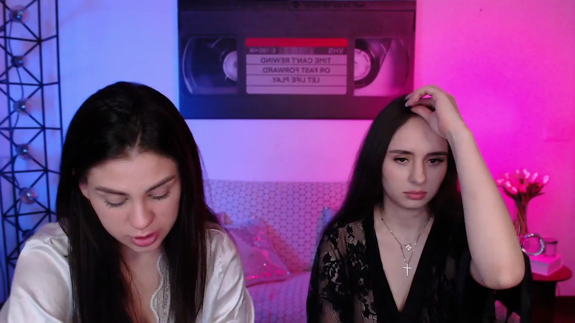 Gallery image thumbnail from Lady_Luck0's myfreecams stream on, 04/23/2026, 02:48 image 4 of 20