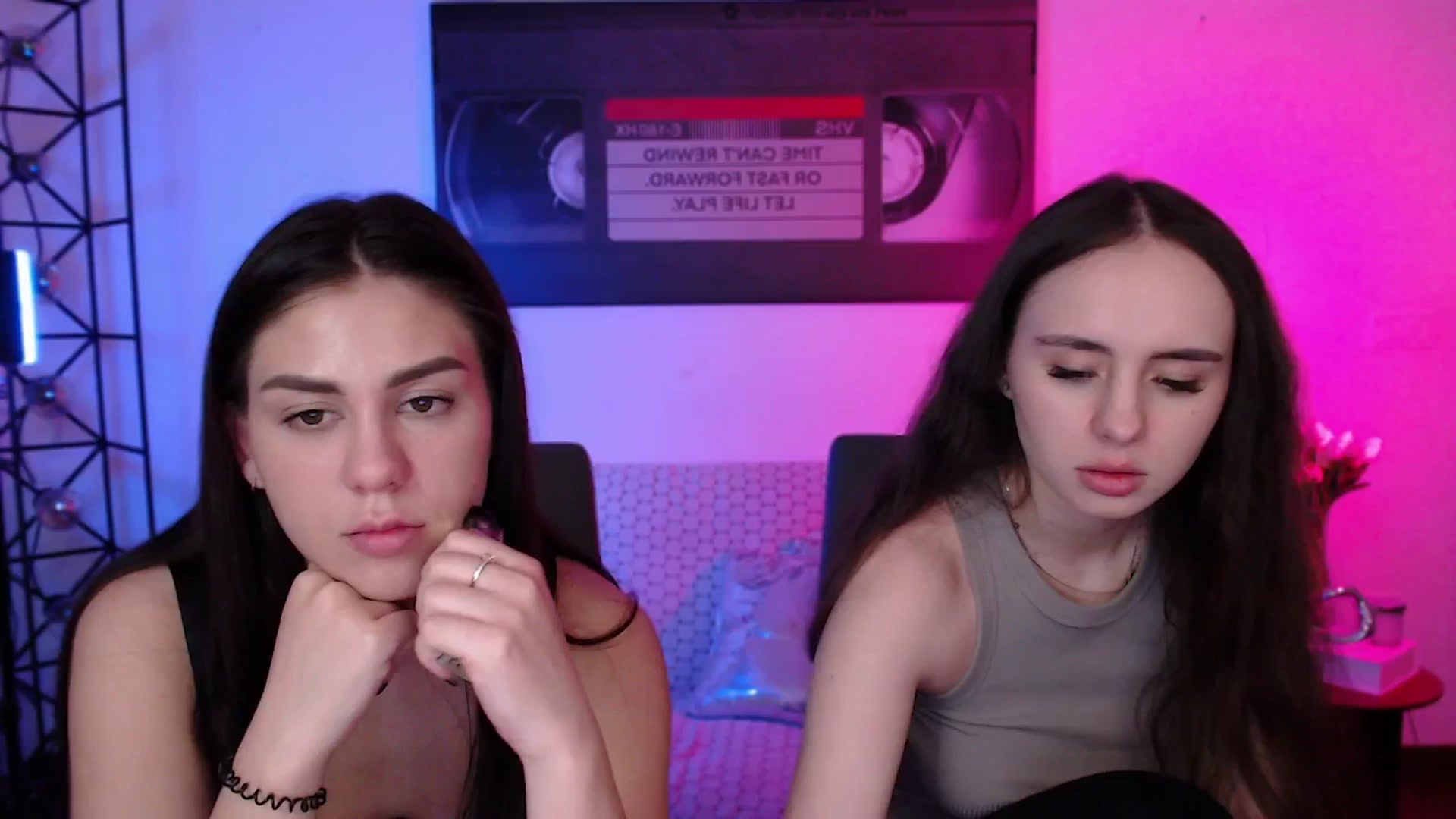 Gallery image thumbnail from Lady_Luck0's myfreecams stream on, 04/26/2026, 02:56 image 12 of 20