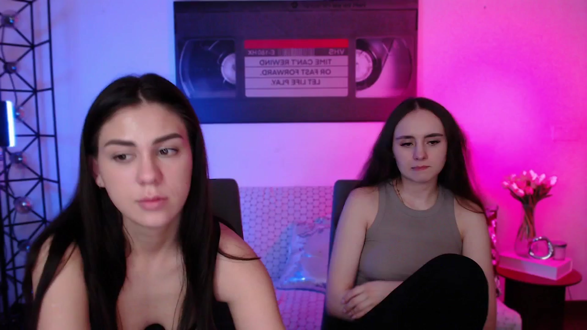 Gallery image thumbnail from Lady_Luck0's myfreecams stream on, 04/26/2026, 02:56 image 15 of 20