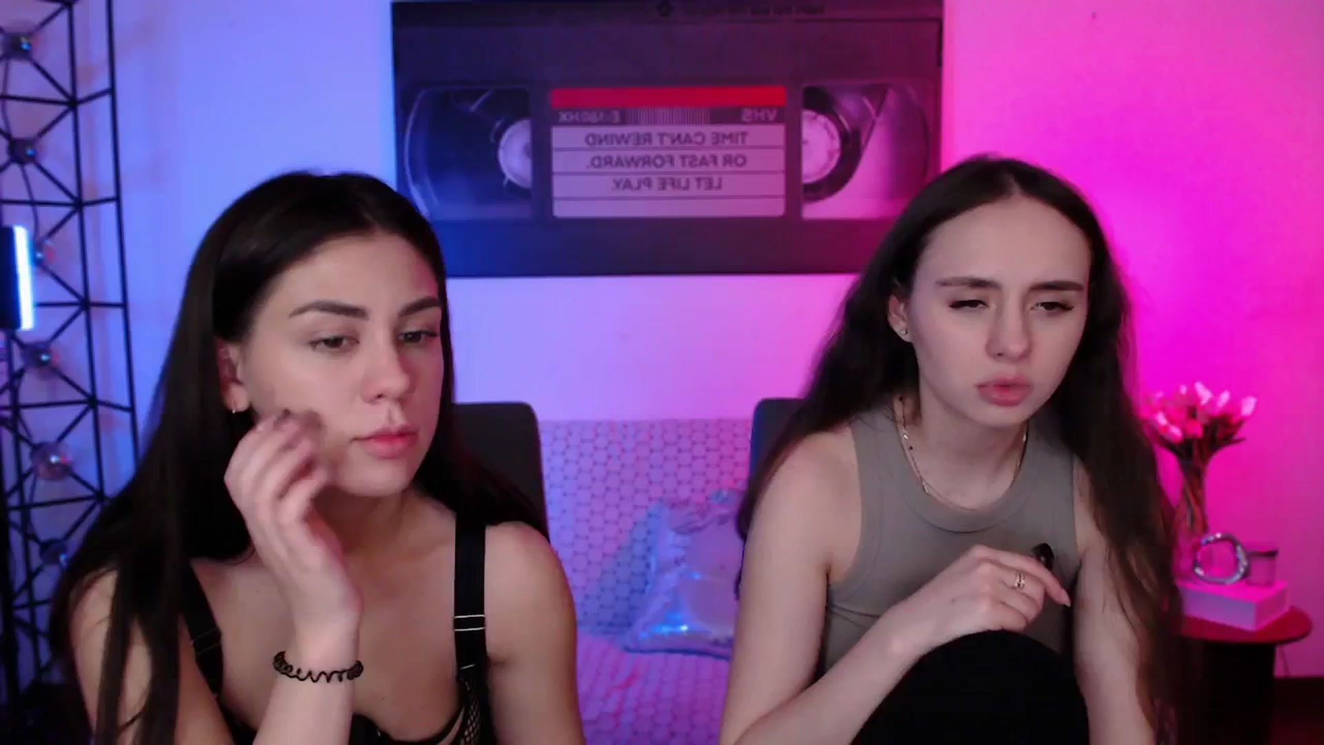 Gallery image thumbnail from Lady_Luck0's myfreecams stream on, 04/26/2026, 02:56 image 9 of 20