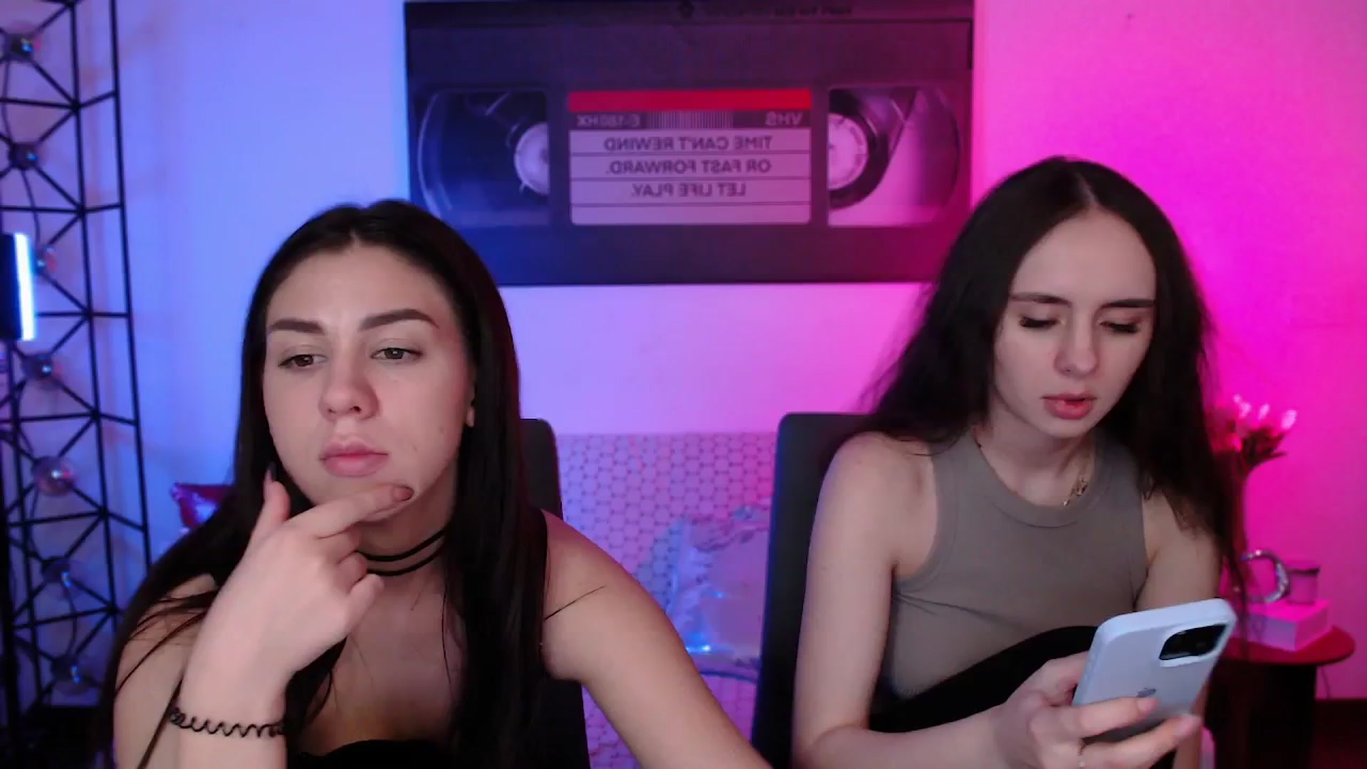 Gallery image thumbnail from Lady_Luck0's myfreecams stream on, 04/26/2026, 02:56 image 3 of 20
