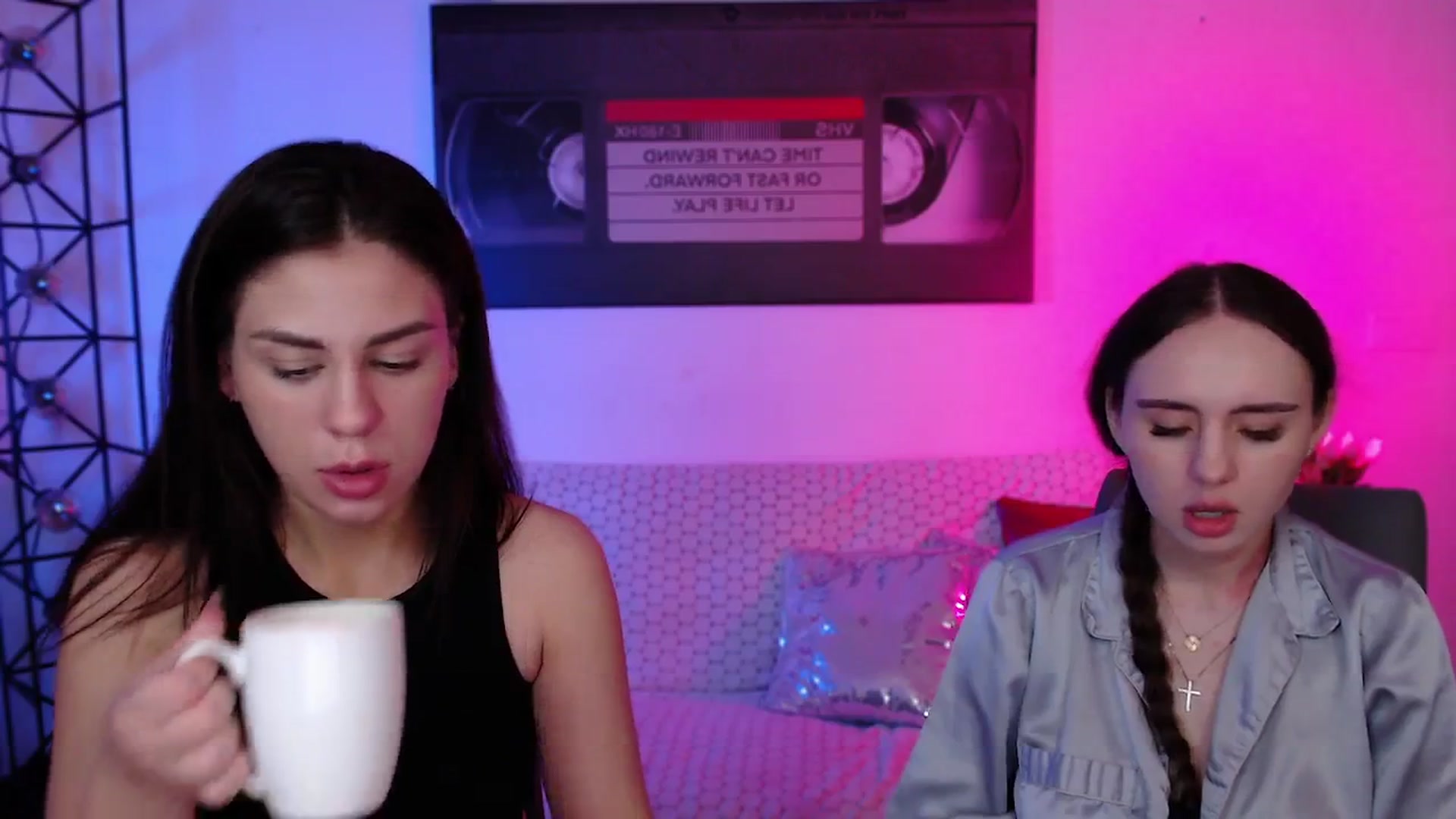 Gallery image thumbnail from Lady_Luck0's myfreecams stream on, 04/27/2026, 24:03 image 13 of 20